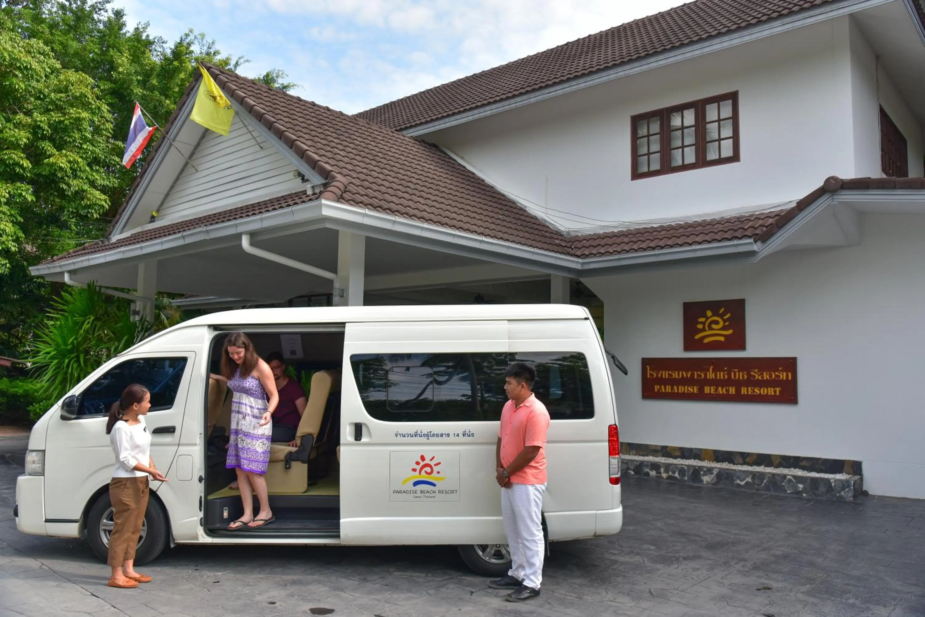 People in Paradise Beach Resort, Koh Samui - SHA Extra Plus