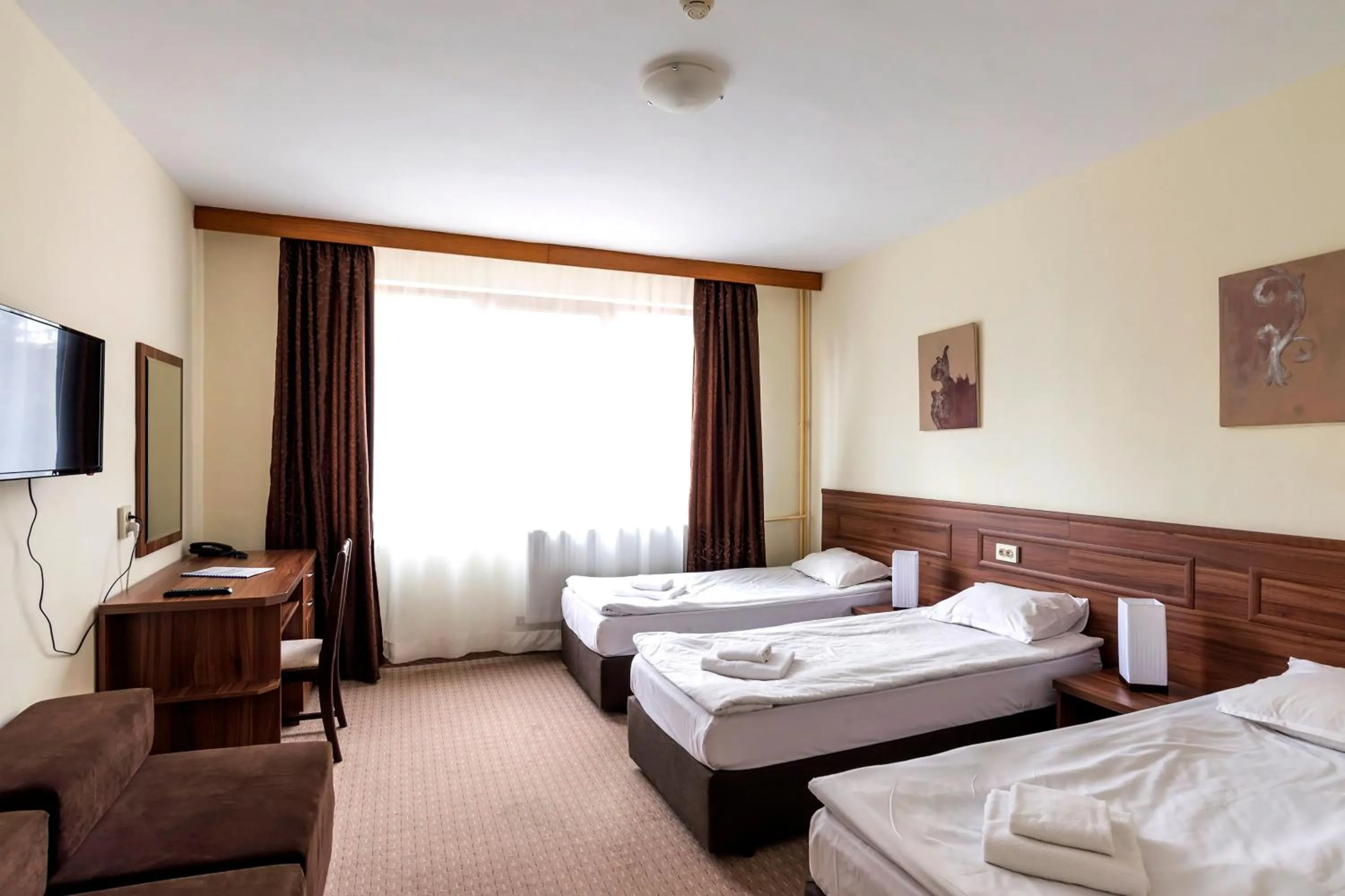 Photo of the whole room, Bed in Elina Hotel