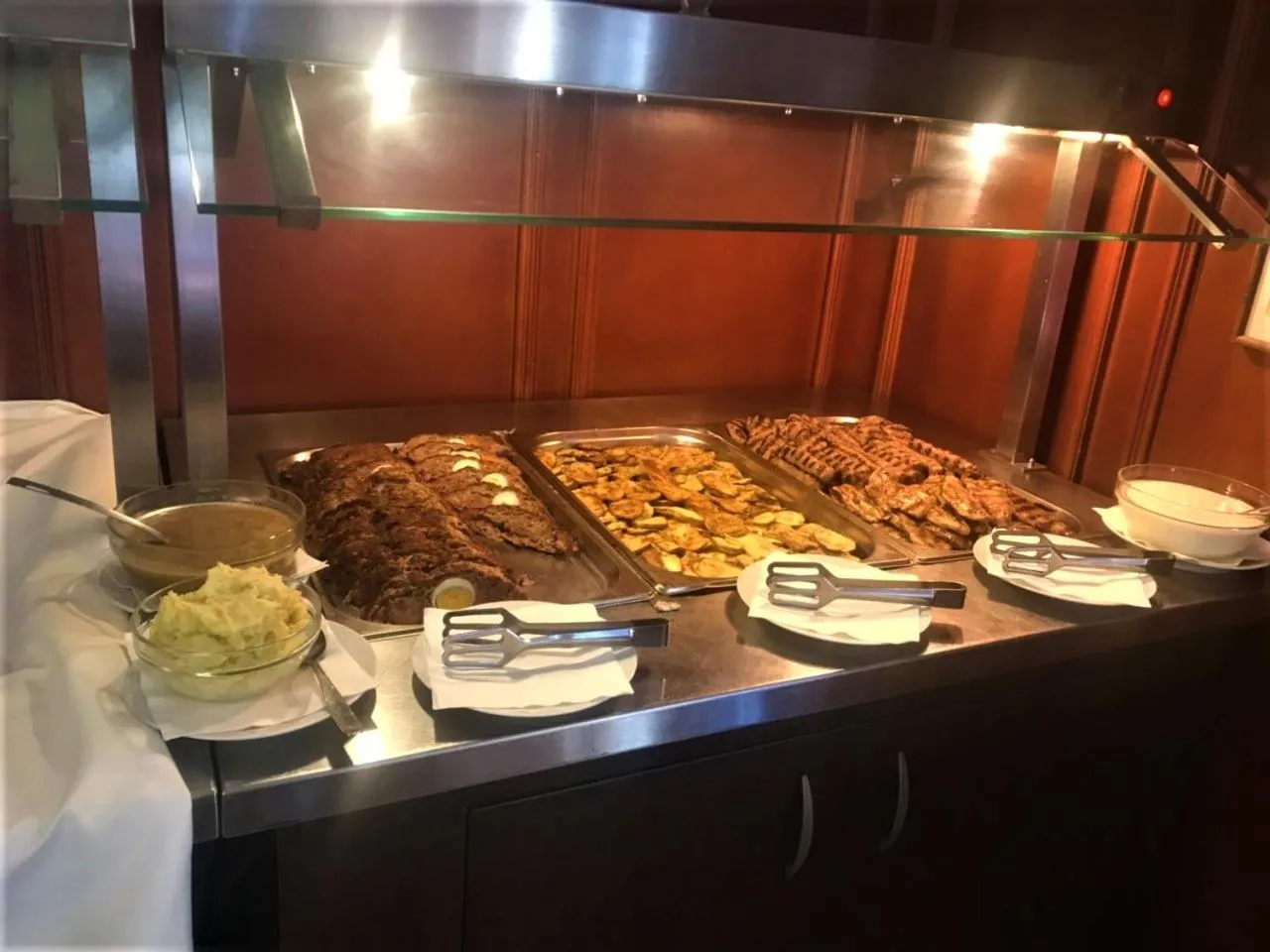 Dinner in Elina Hotel