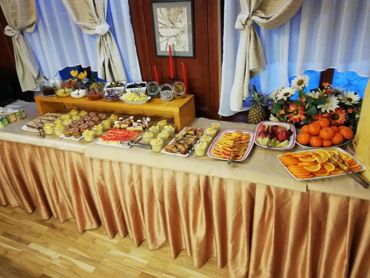 Meals in Elina Hotel