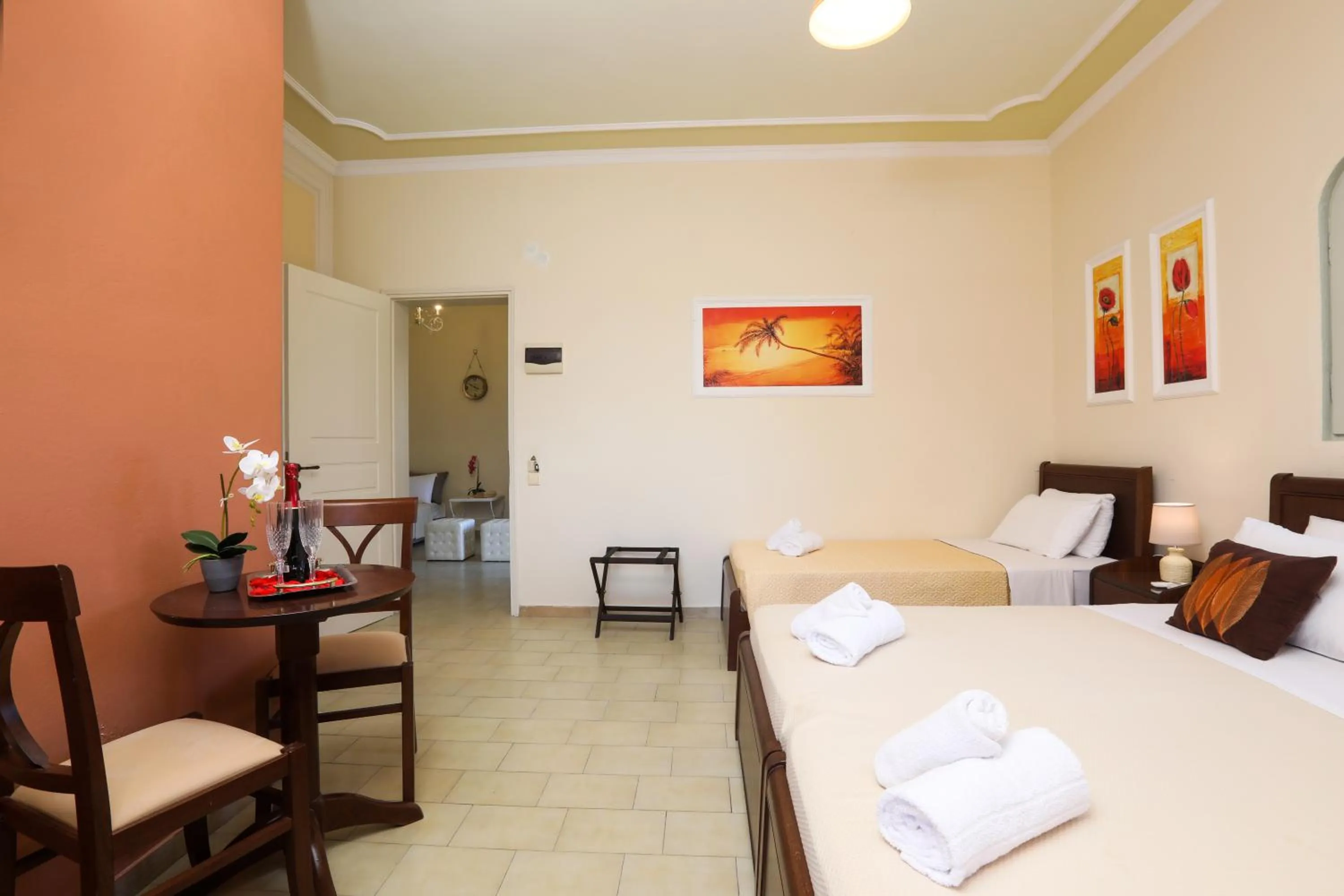 Living room, Bed in Molfetta Beach Hotel