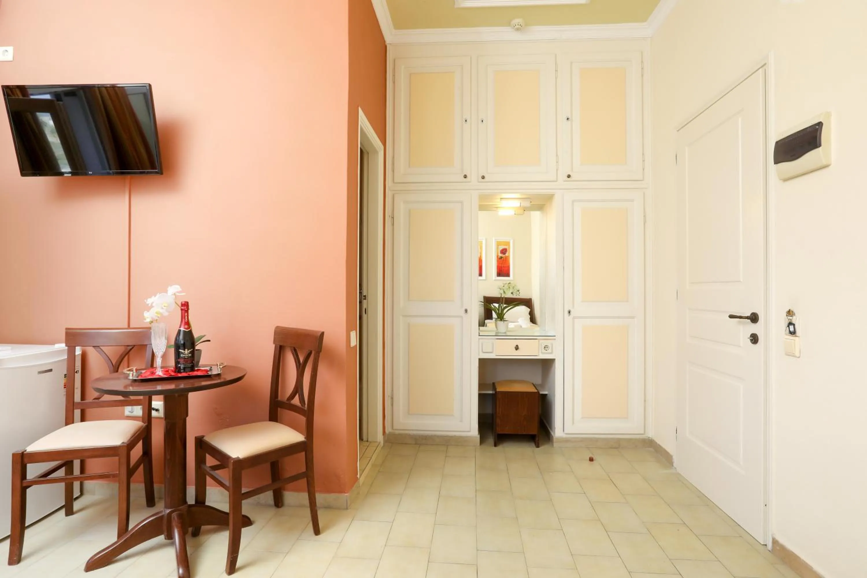 Seating area in Molfetta Beach Hotel