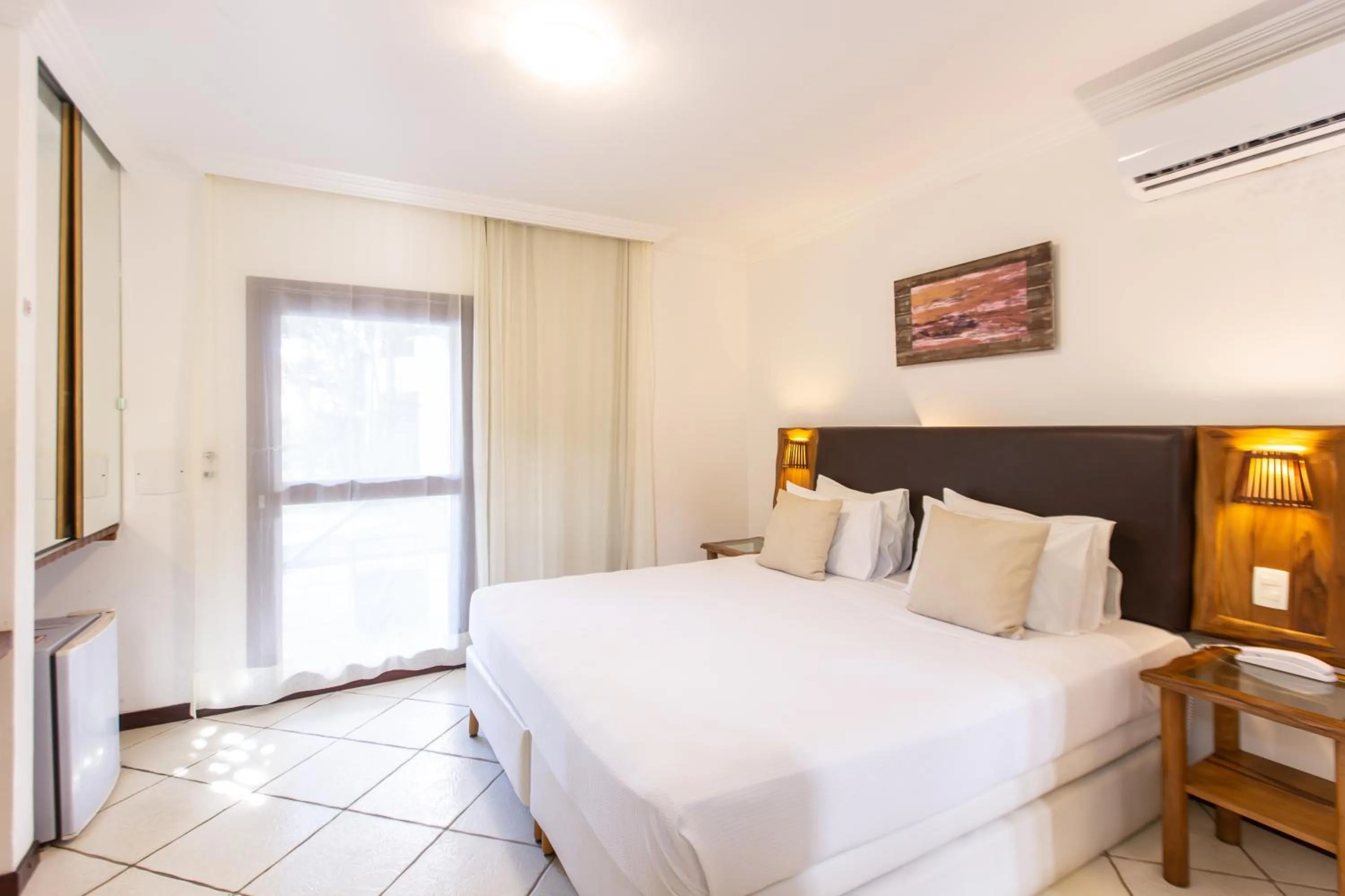 Bed in Duro Beach Hotel