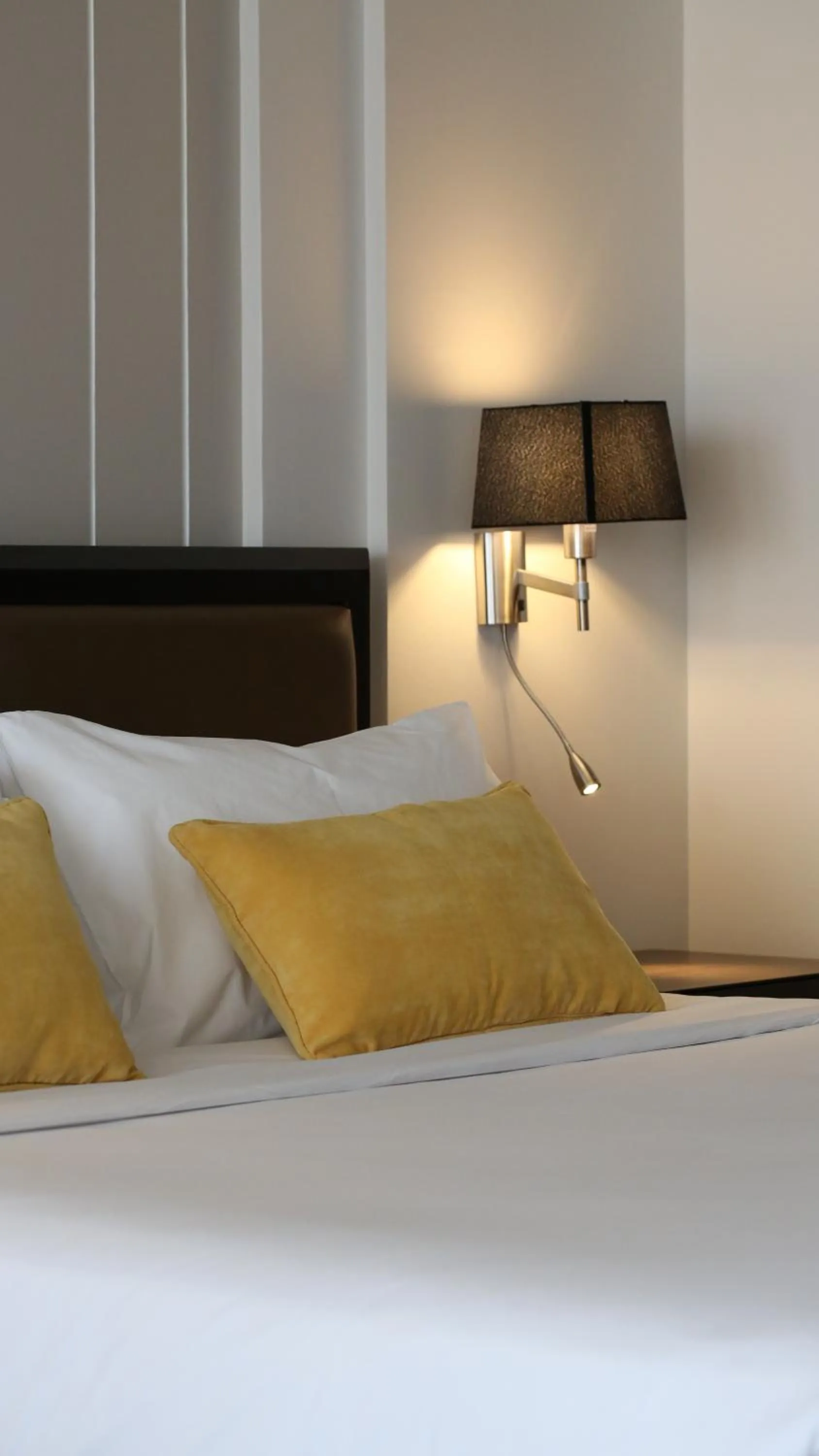 Decorative detail, Bed in The Dawin Hotel