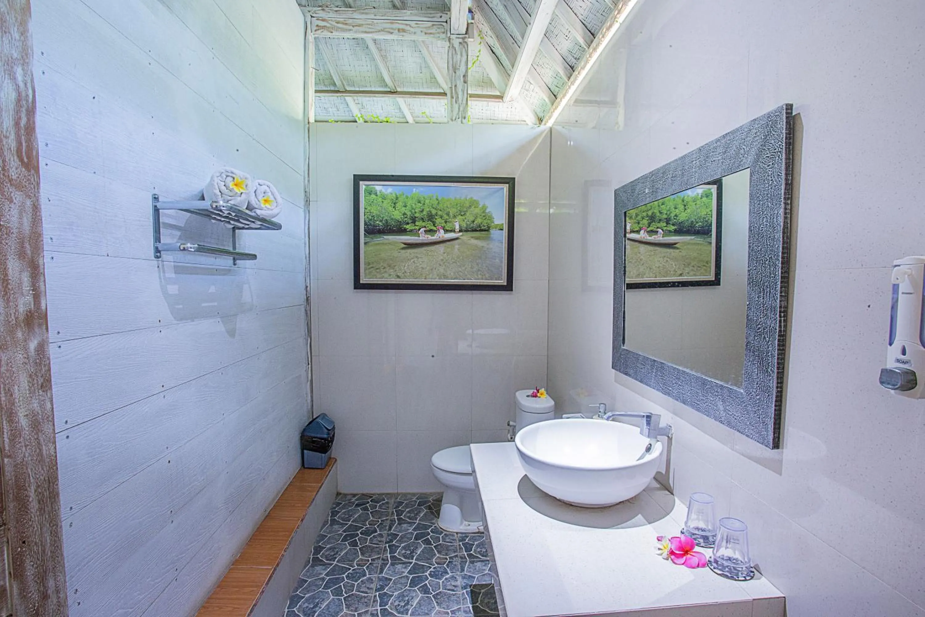 Bathroom in 221 Garden Cottages