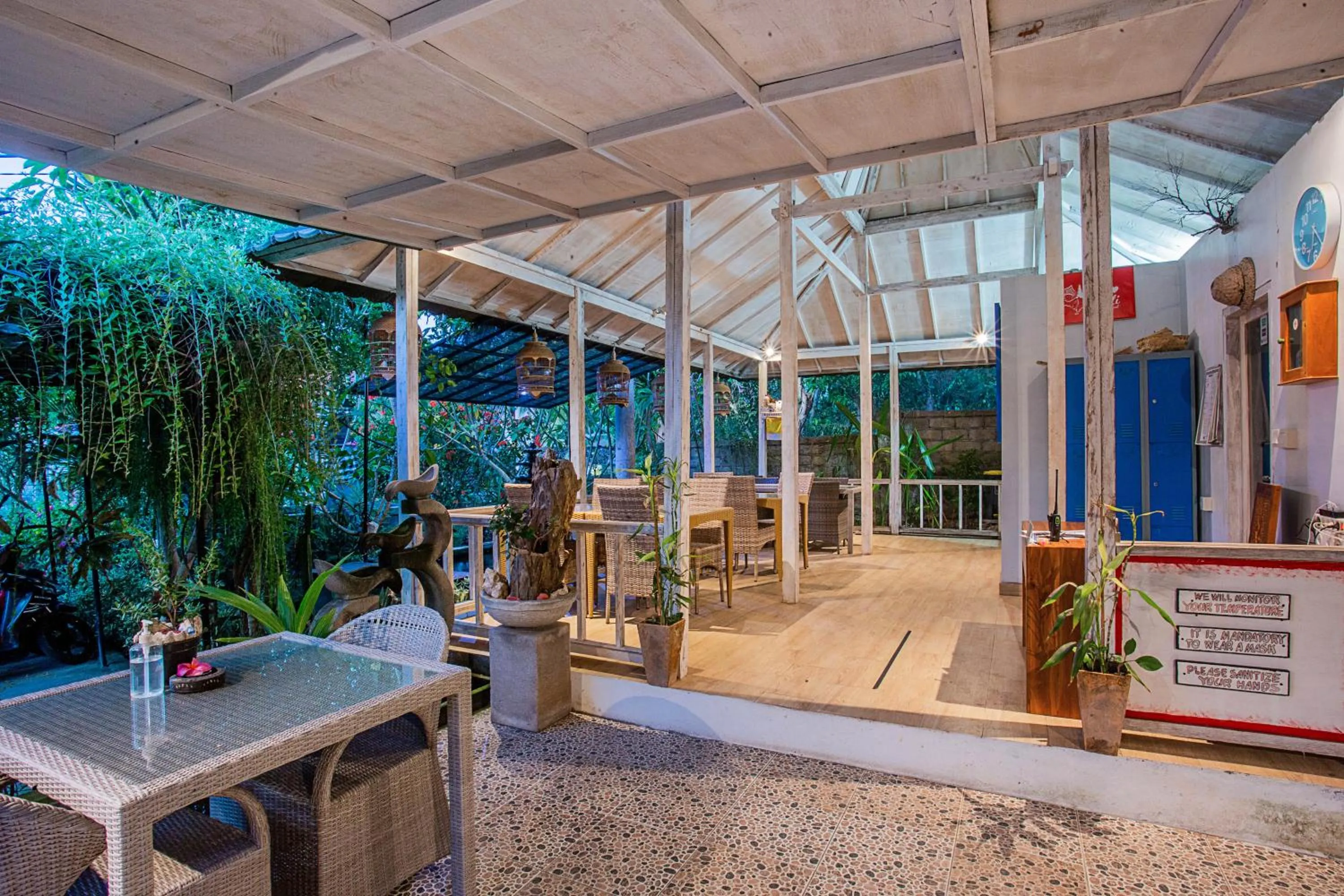 Patio in 221 Garden Cottages