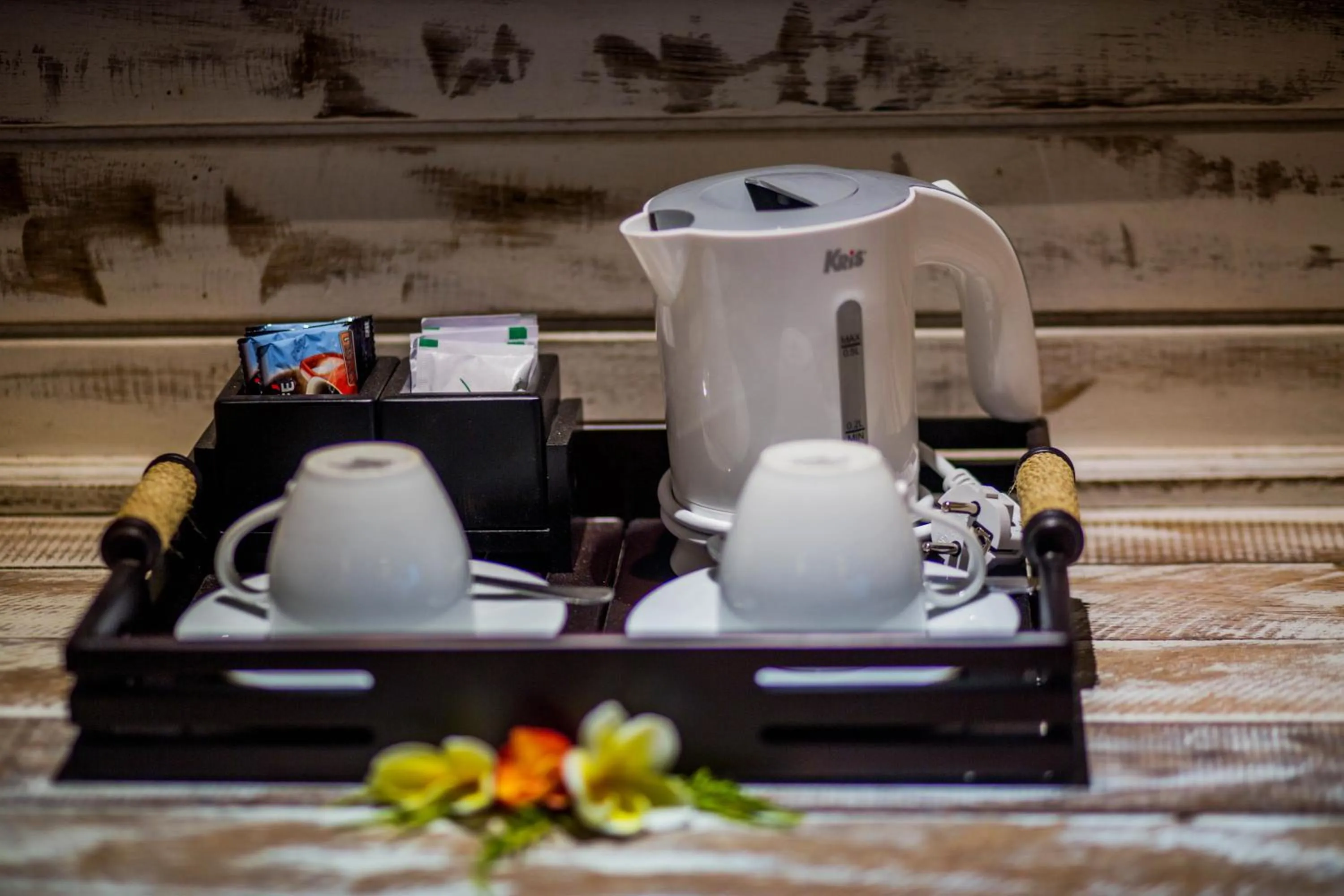 Coffee/tea facilities in 221 Garden Cottages