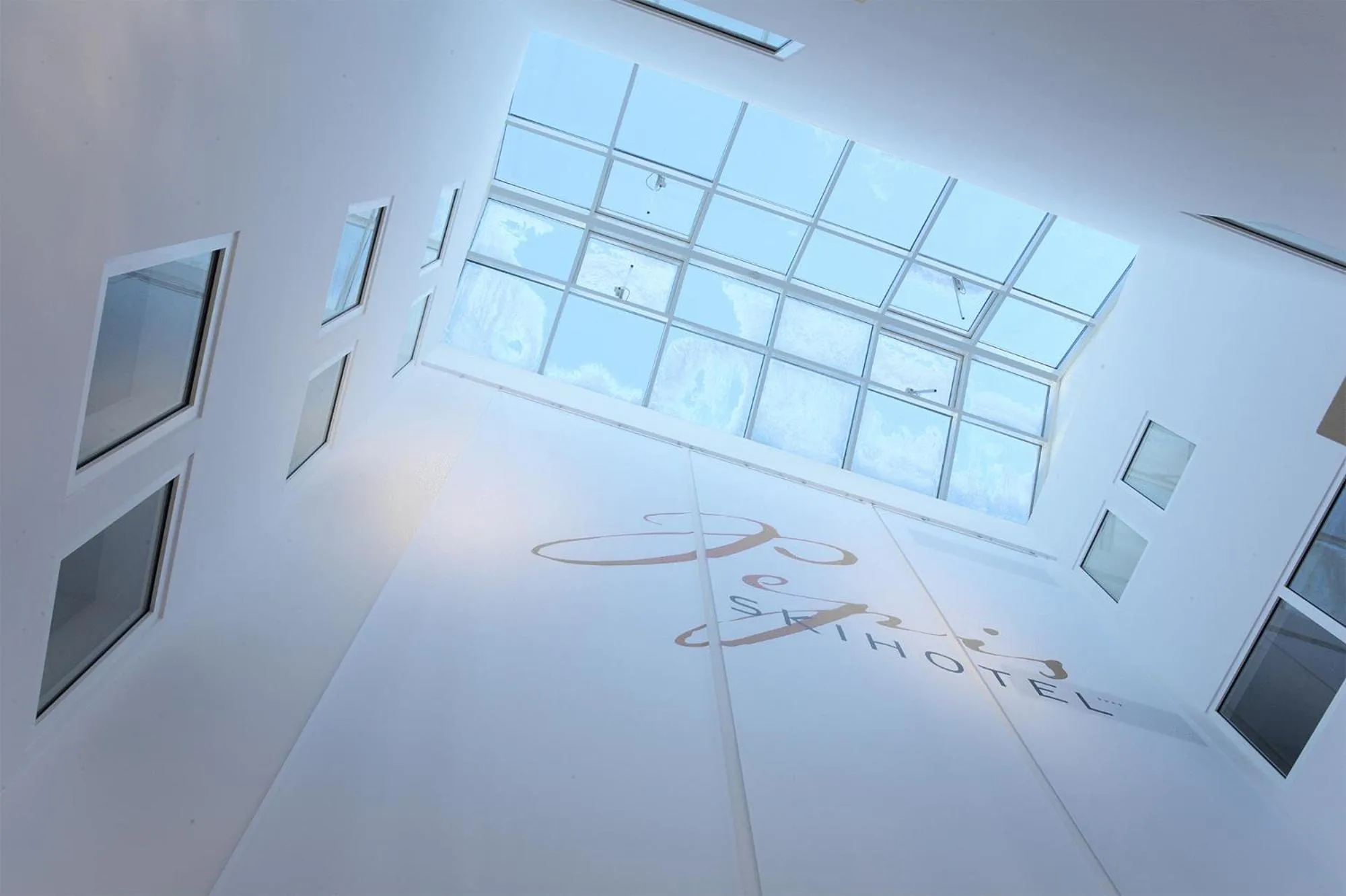 Property building, Bed in Pepis Skihotel