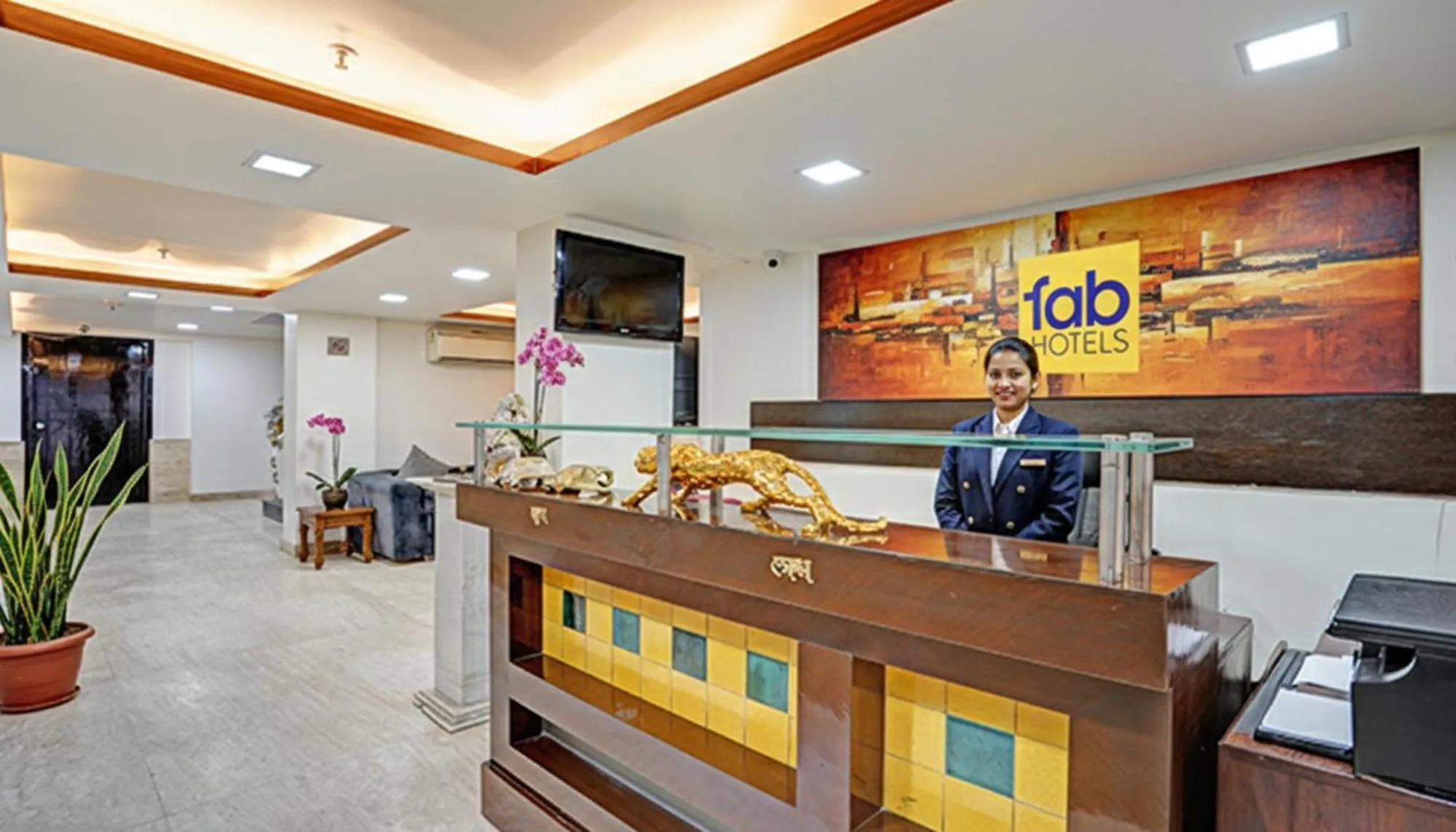 Lobby or reception in FabHotel Galaxy - Nr Patel Nagar Metro