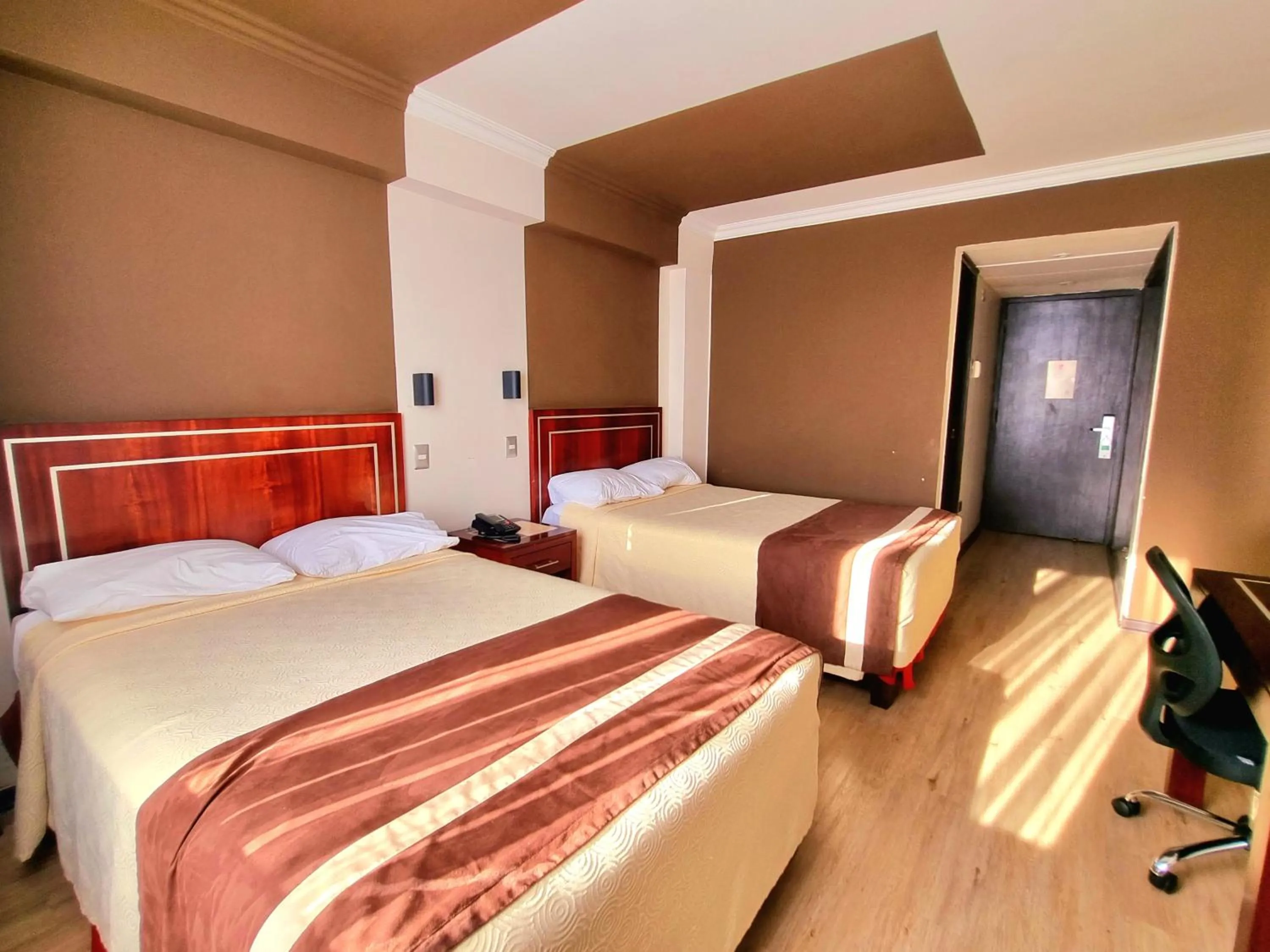 Photo of the whole room, Bed in Hotel El Araucano