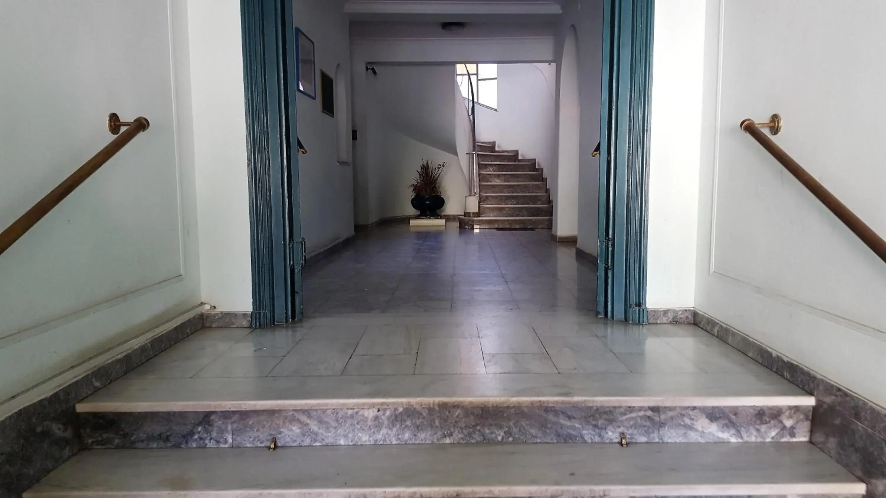 Facade/entrance in Acropolis Heart Facade/entrance in Acropolis Heart