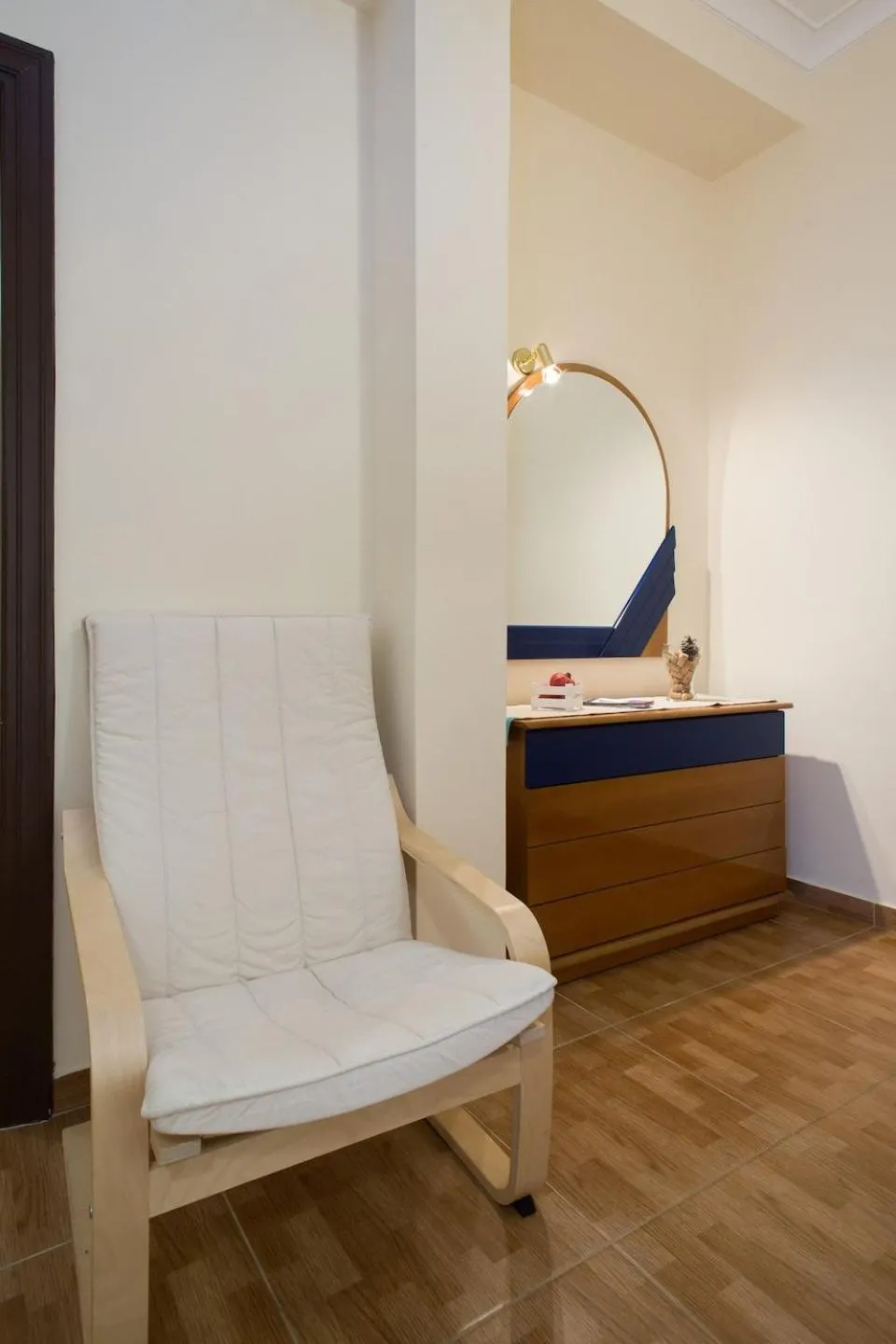 Seating area in Acropolis Heart