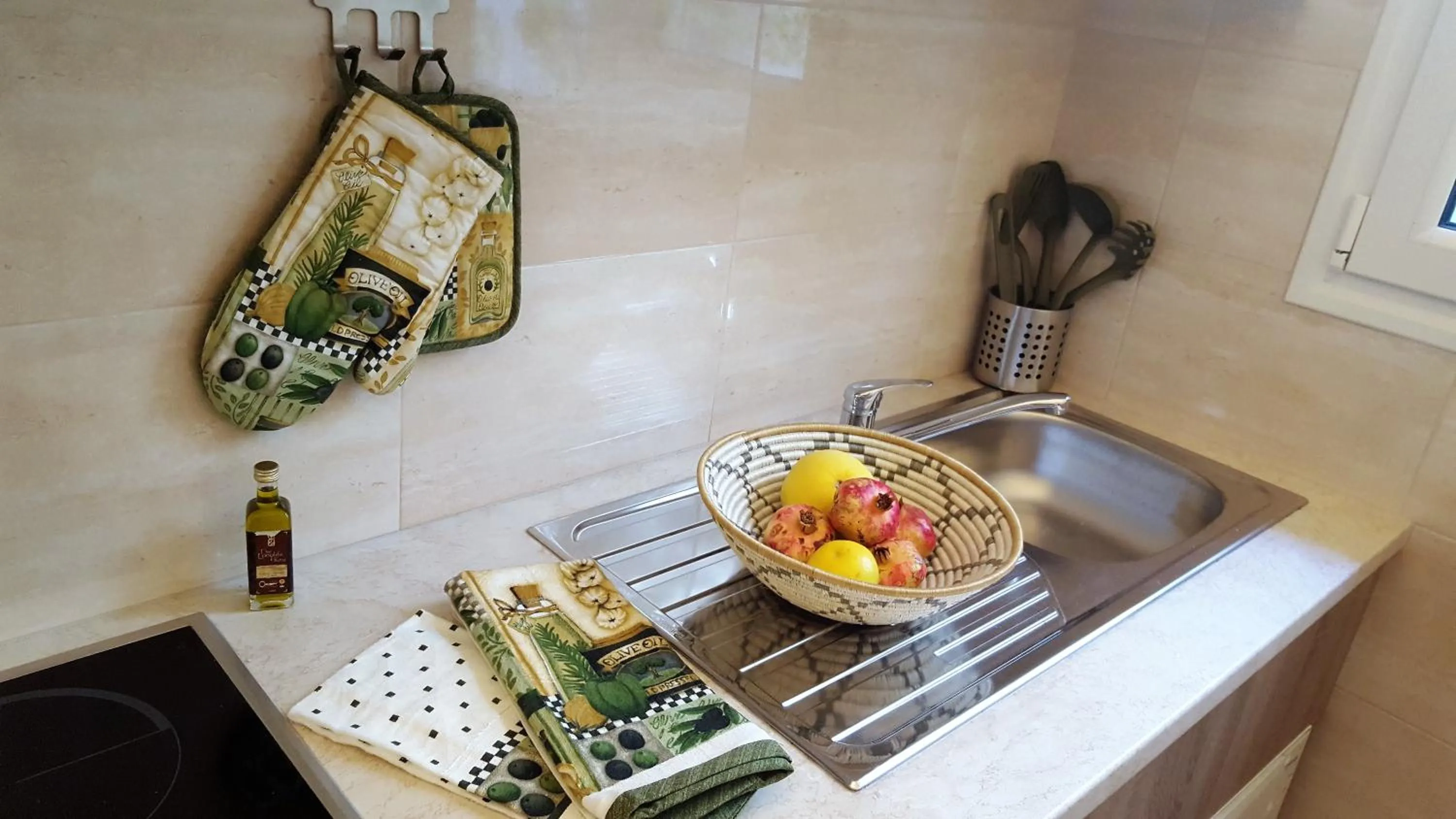 Food close-up in Acropolis Heart