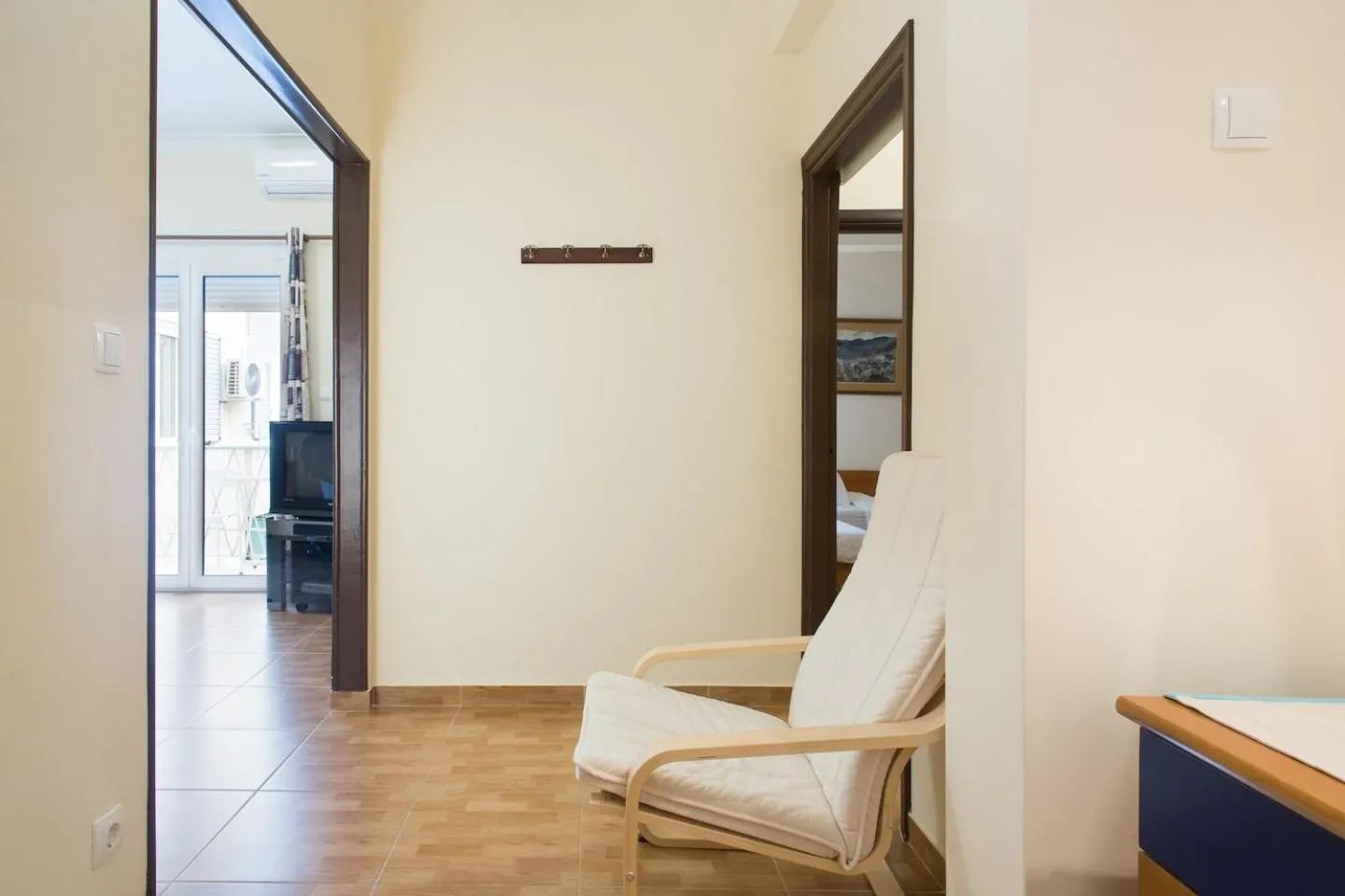 Facade/entrance in Acropolis Heart