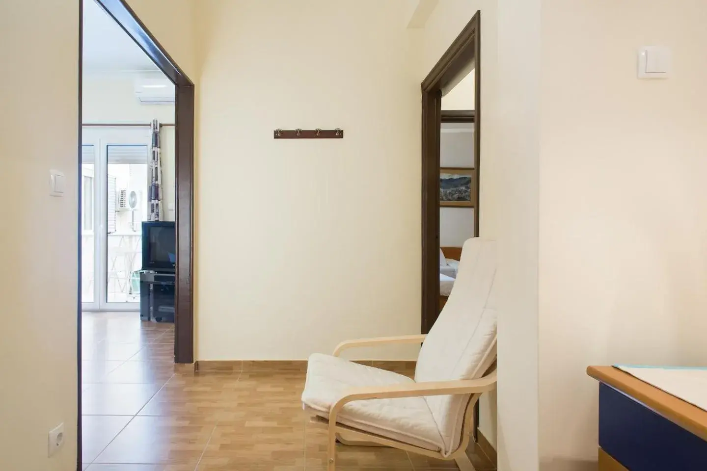 Facade/entrance in Acropolis Heart Facade/entrance in Acropolis Heart