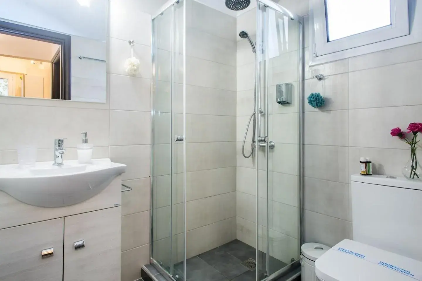 Two-Bedroom Apartment in Acropolis Heart Two-Bedroom Apartment in Acropolis Heart