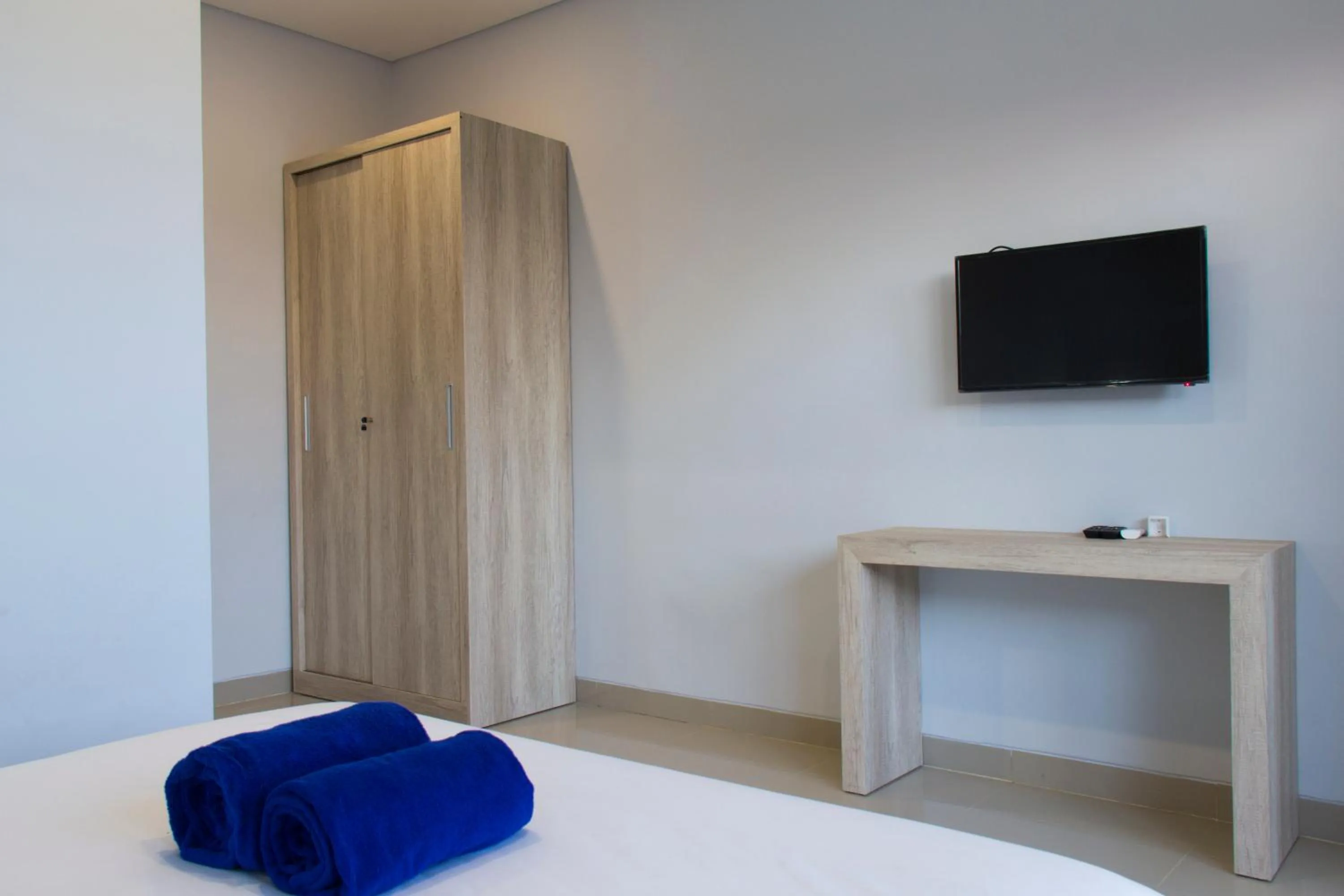 TV and multimedia, Bed in Kubu Kutus