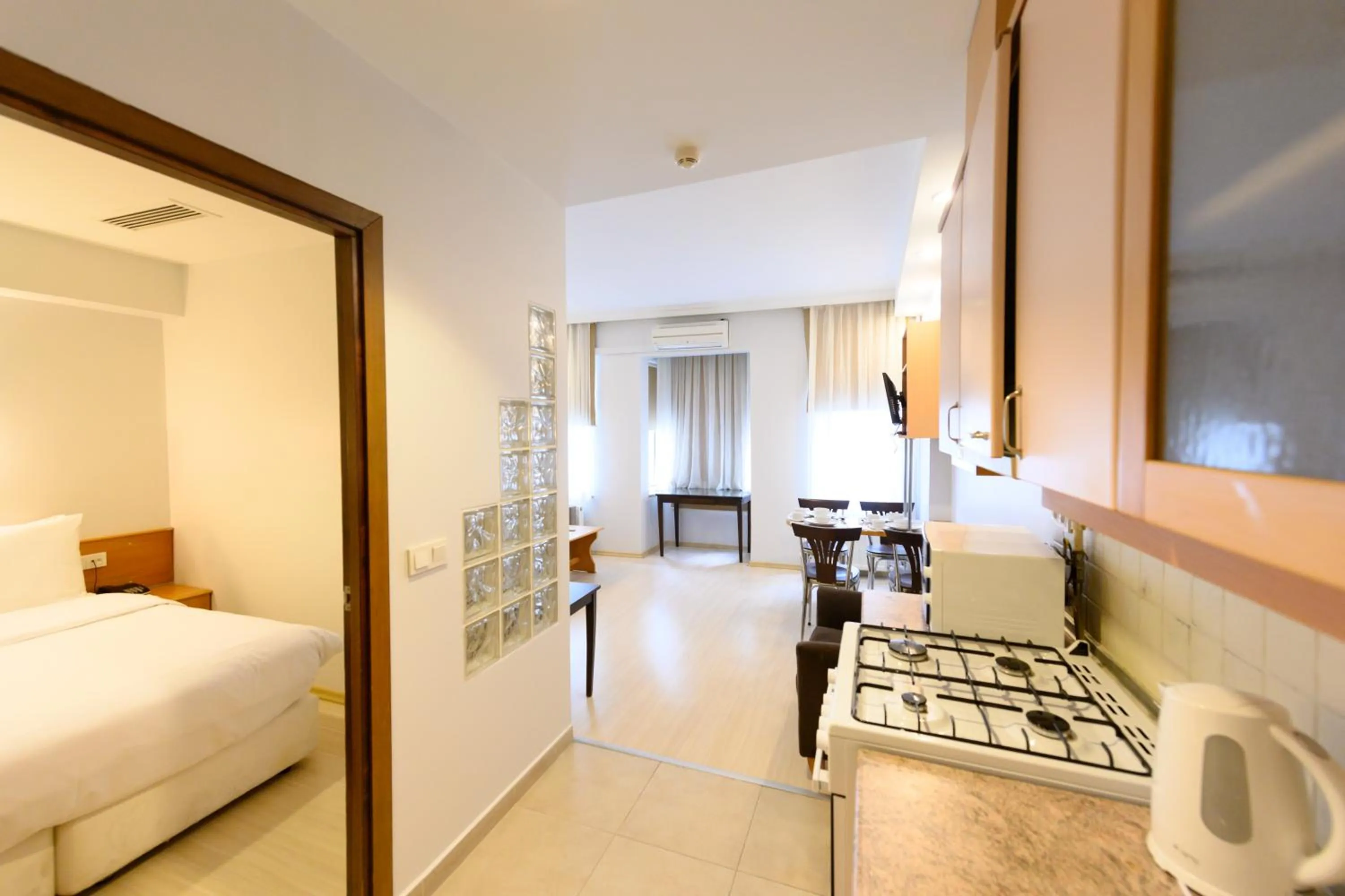 Photo of the whole room, Bed in Entes Apart