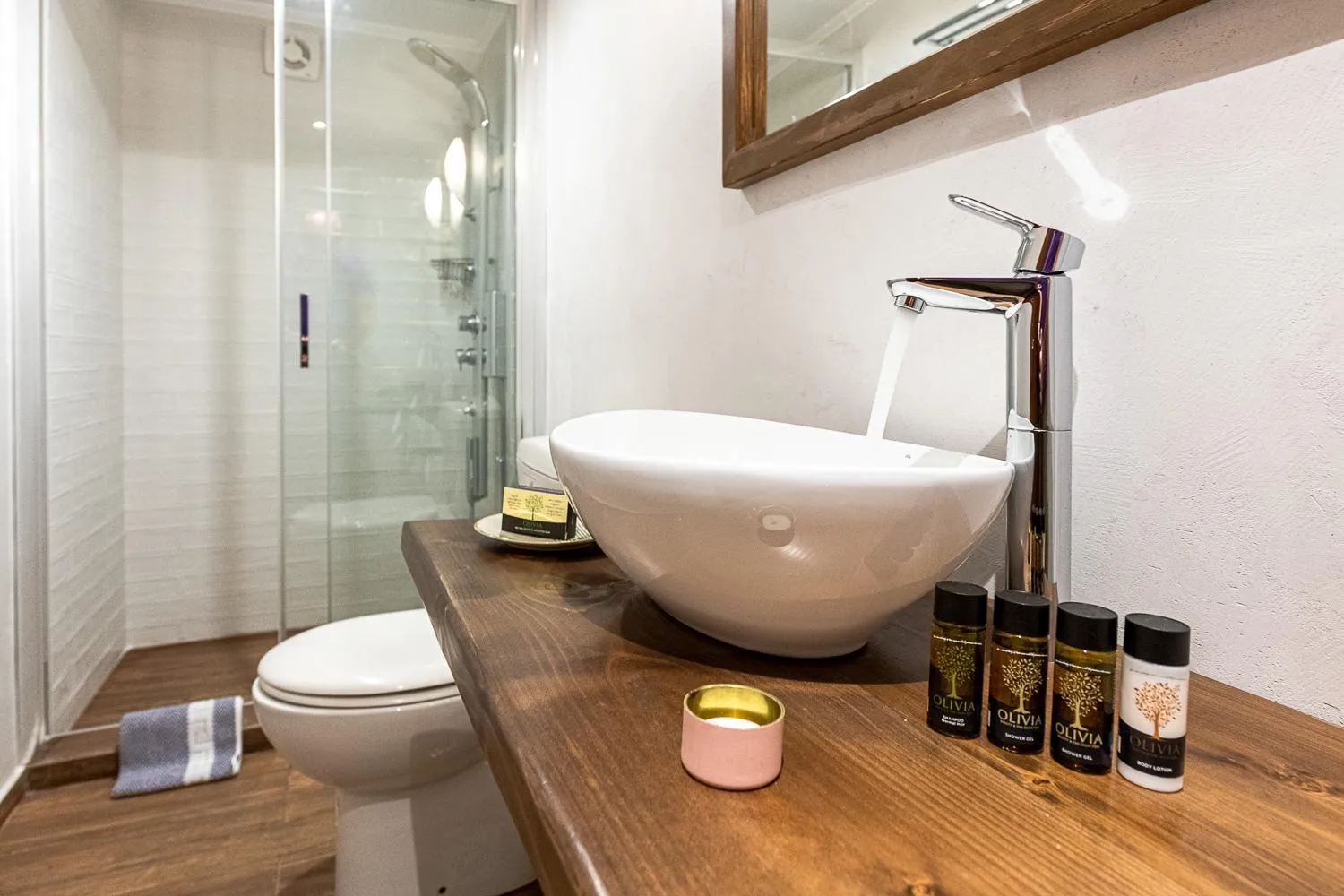 Shower in Ef Zin Hotel Arachova