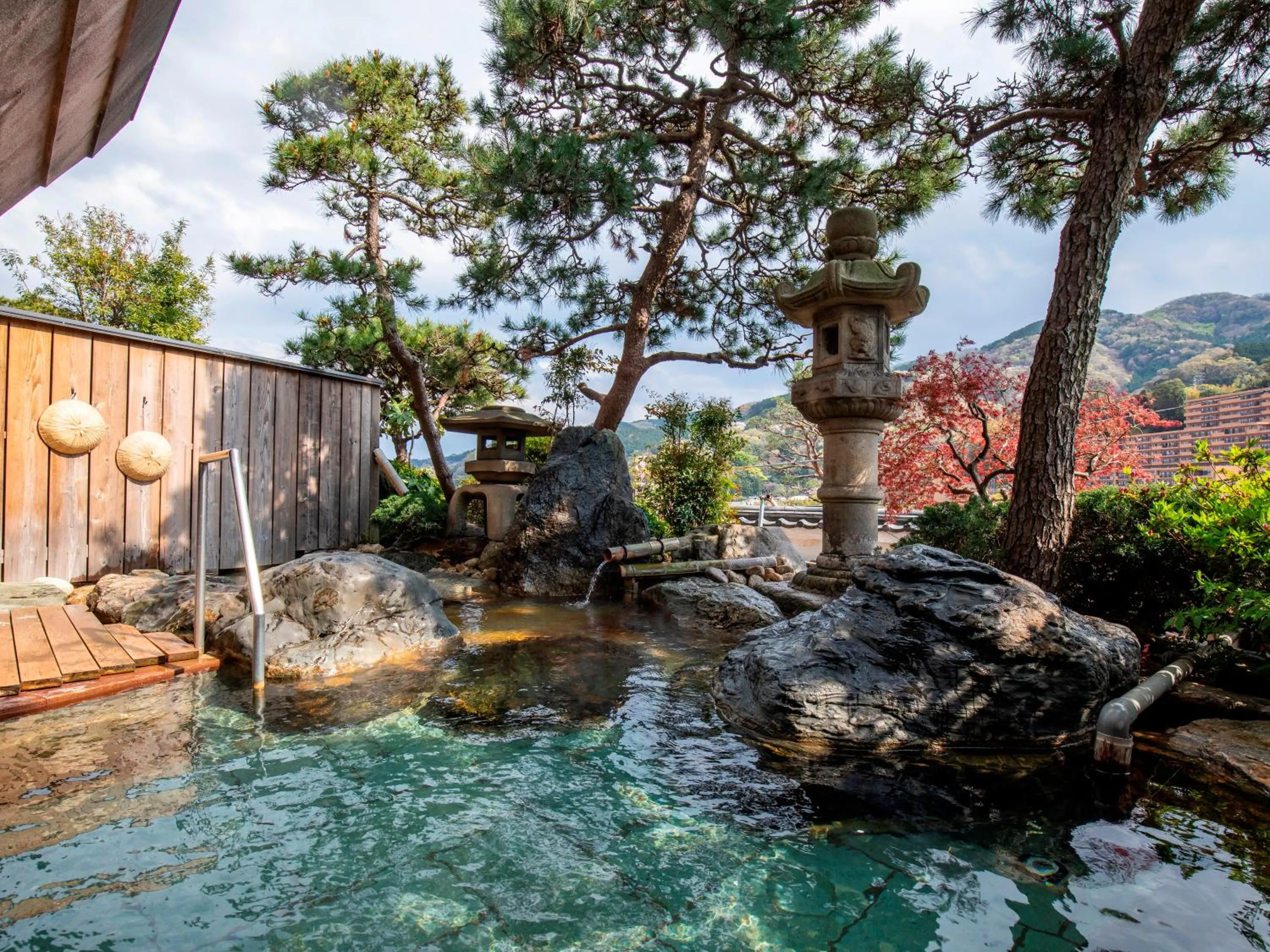 Hot Spring Bath in Wakamatsu HakoneYugawara
