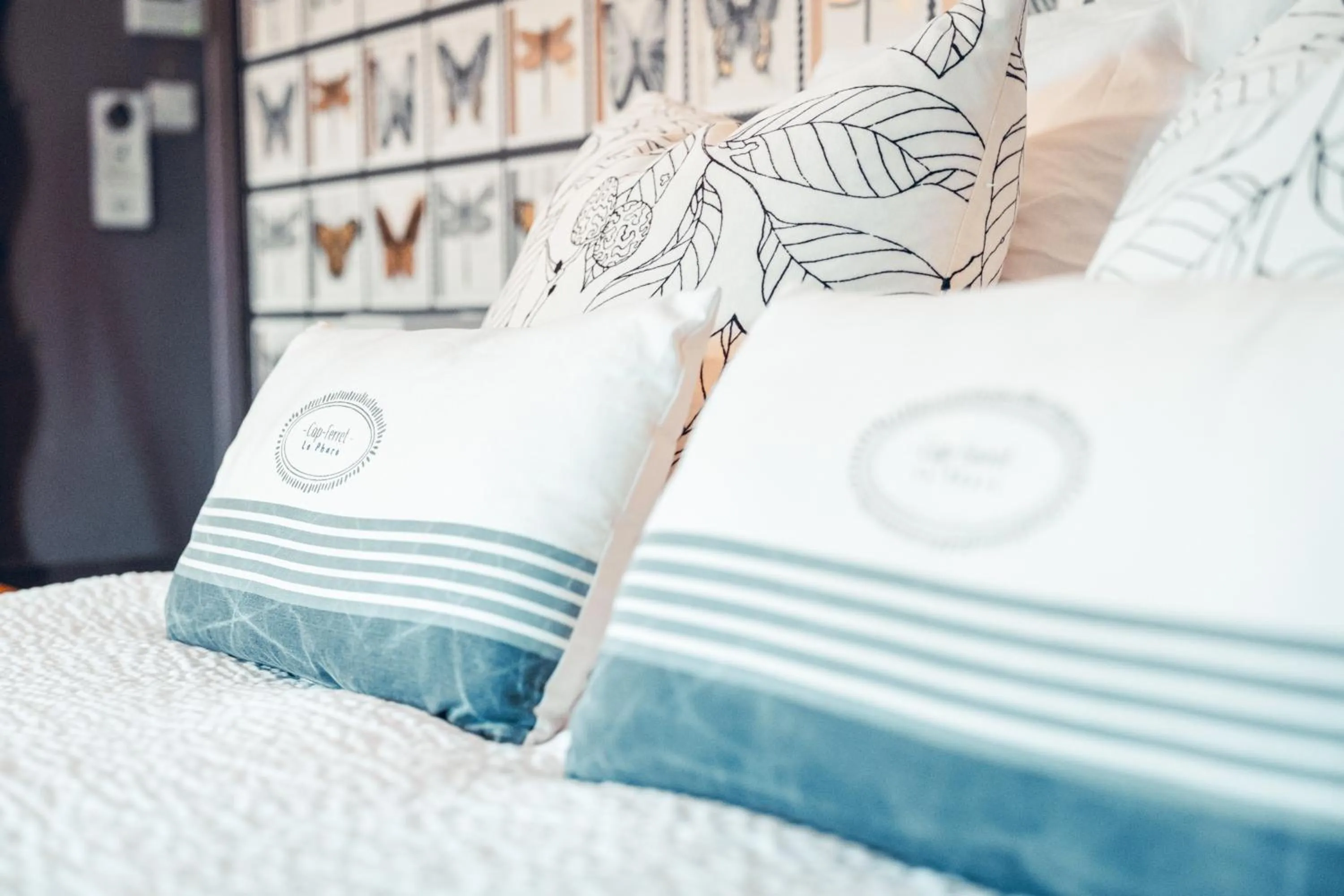 Bedroom, Bed in Logis Hôtel La Magnanerie - Côté Bistro