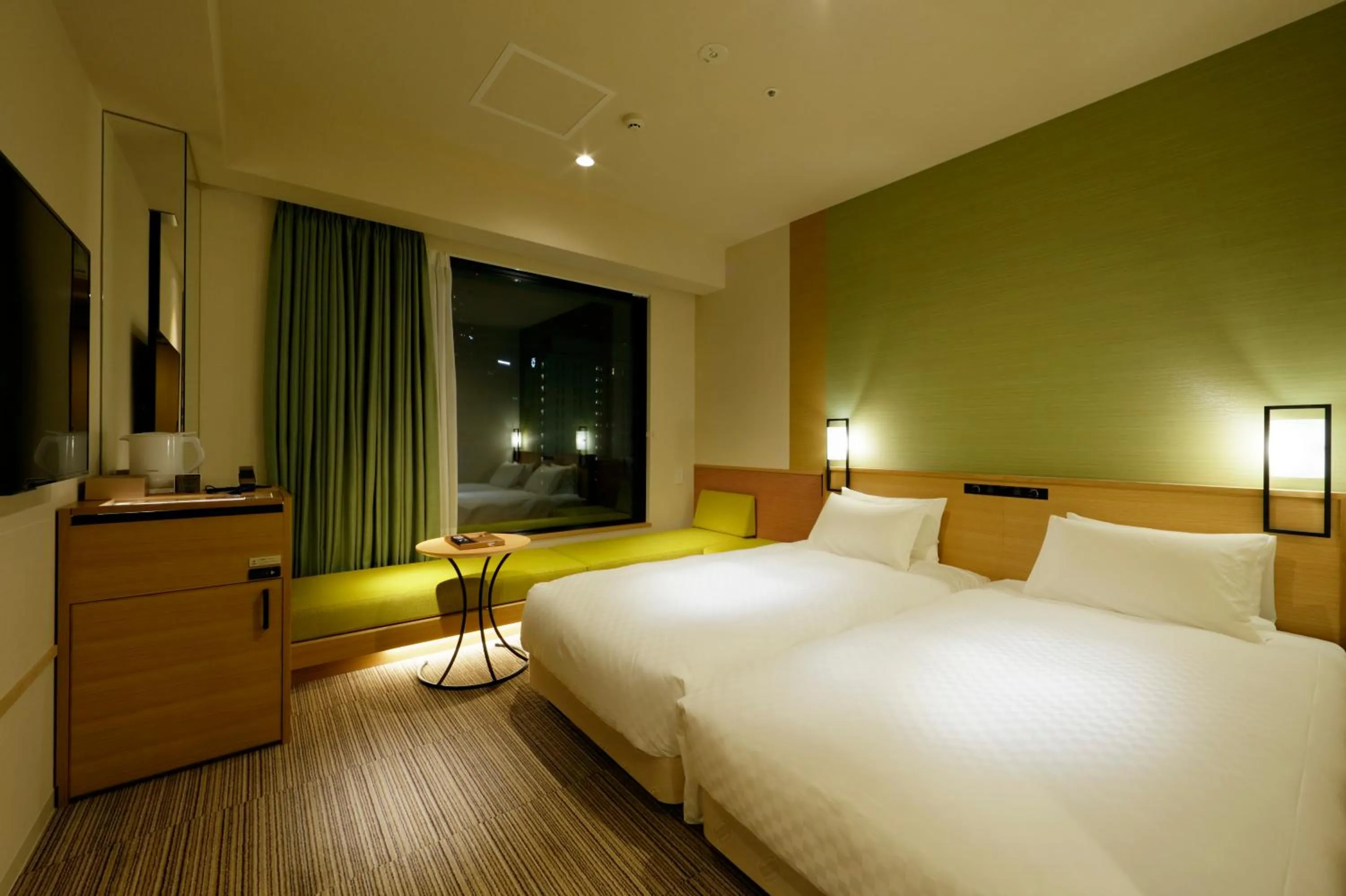 Photo of the whole room, Bed in Candeo Hotels Tokyo Shimbashi