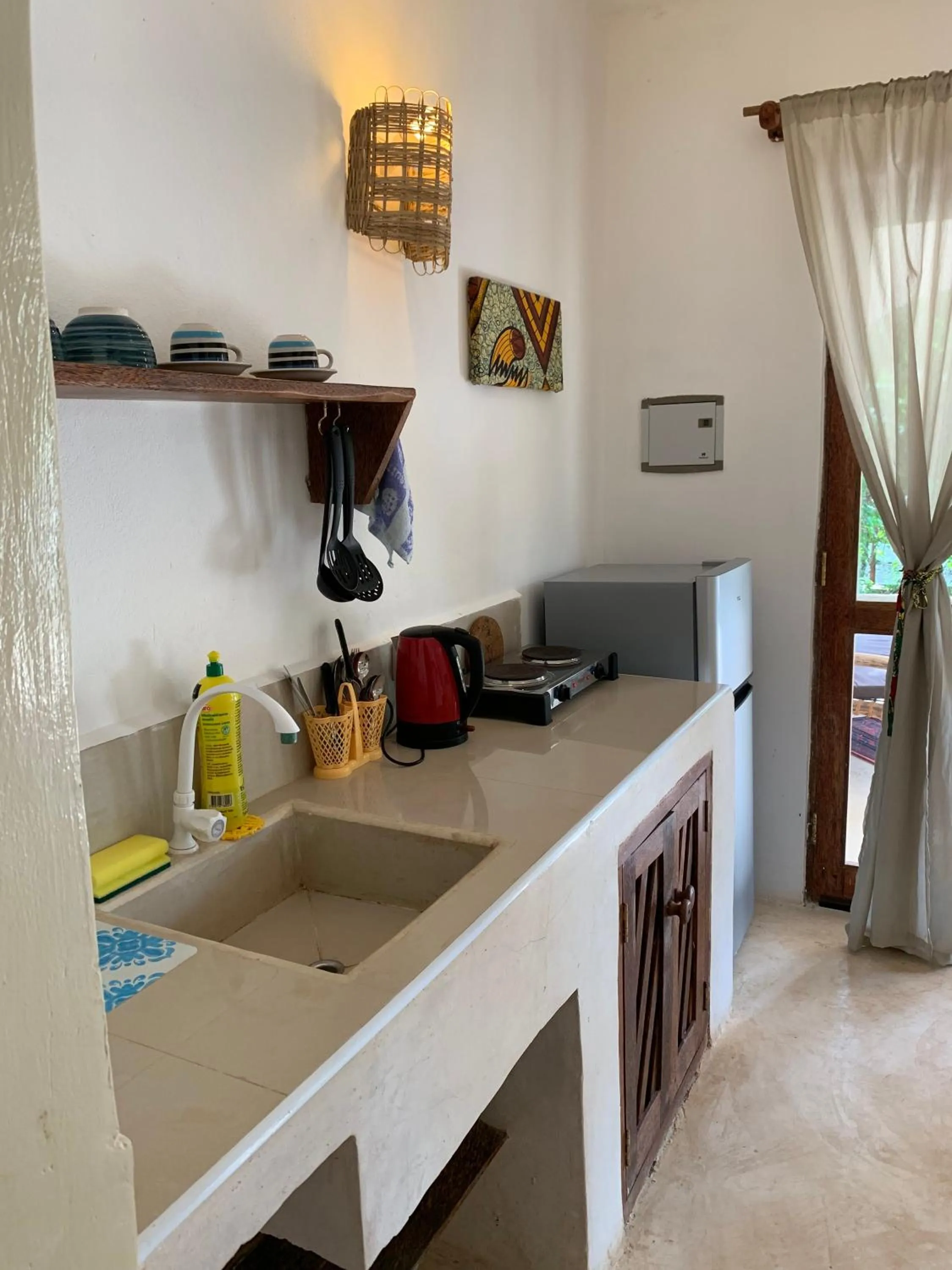 Kitchen or kitchenette in Breeze Residence