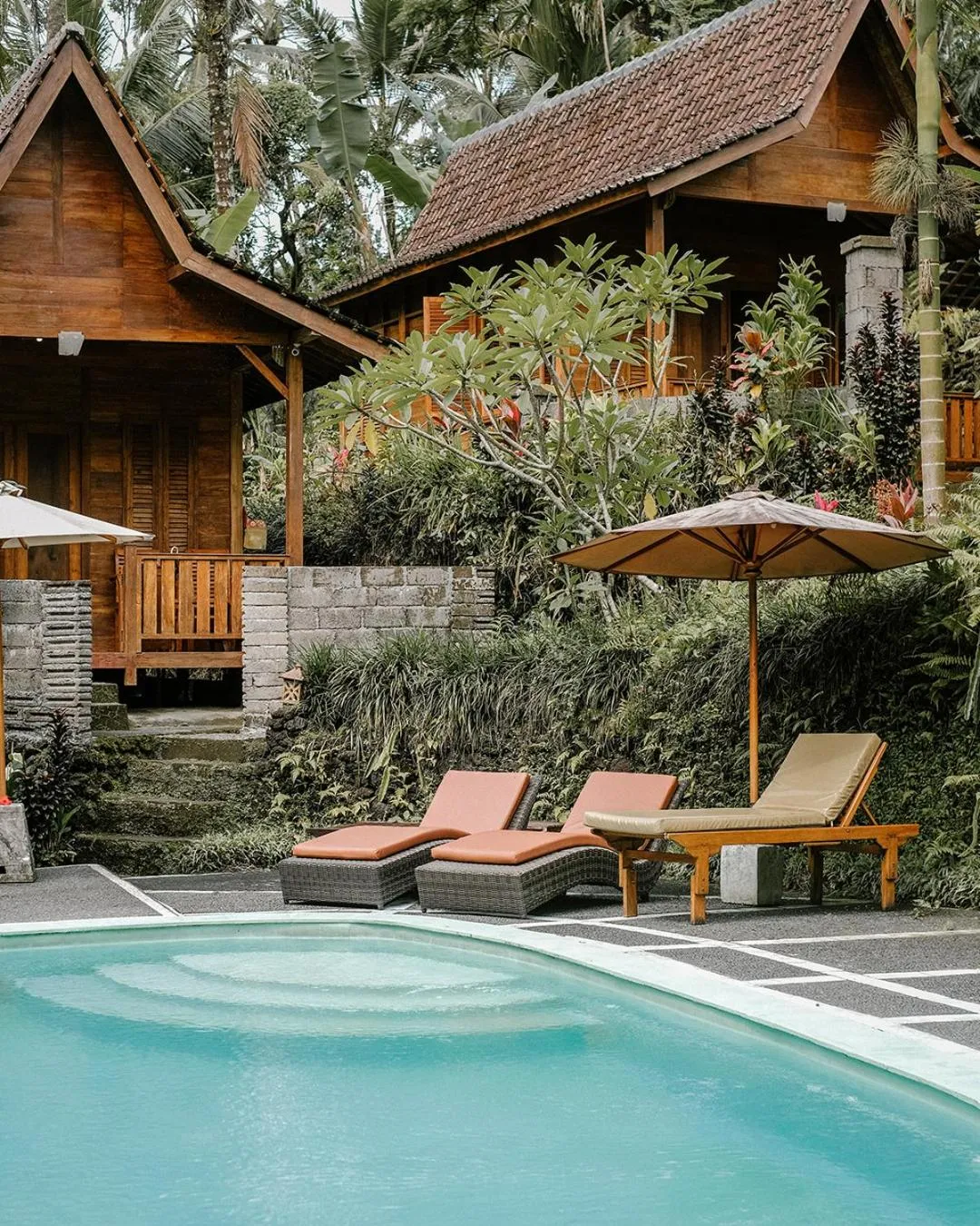 Swimming pool in Song Broek Bali