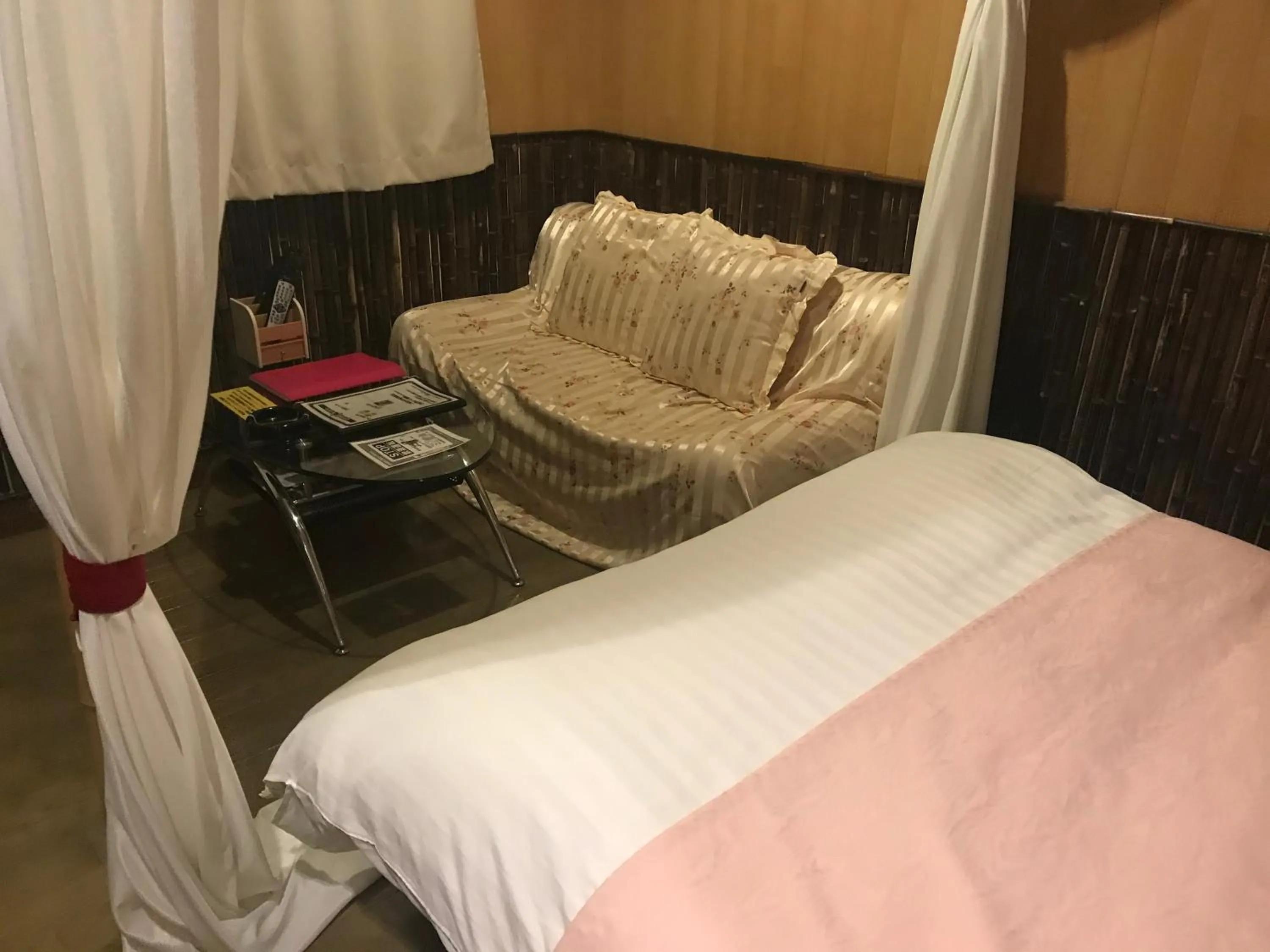 Photo of the whole room, Bed in Hotel Vegas (Adult Only)