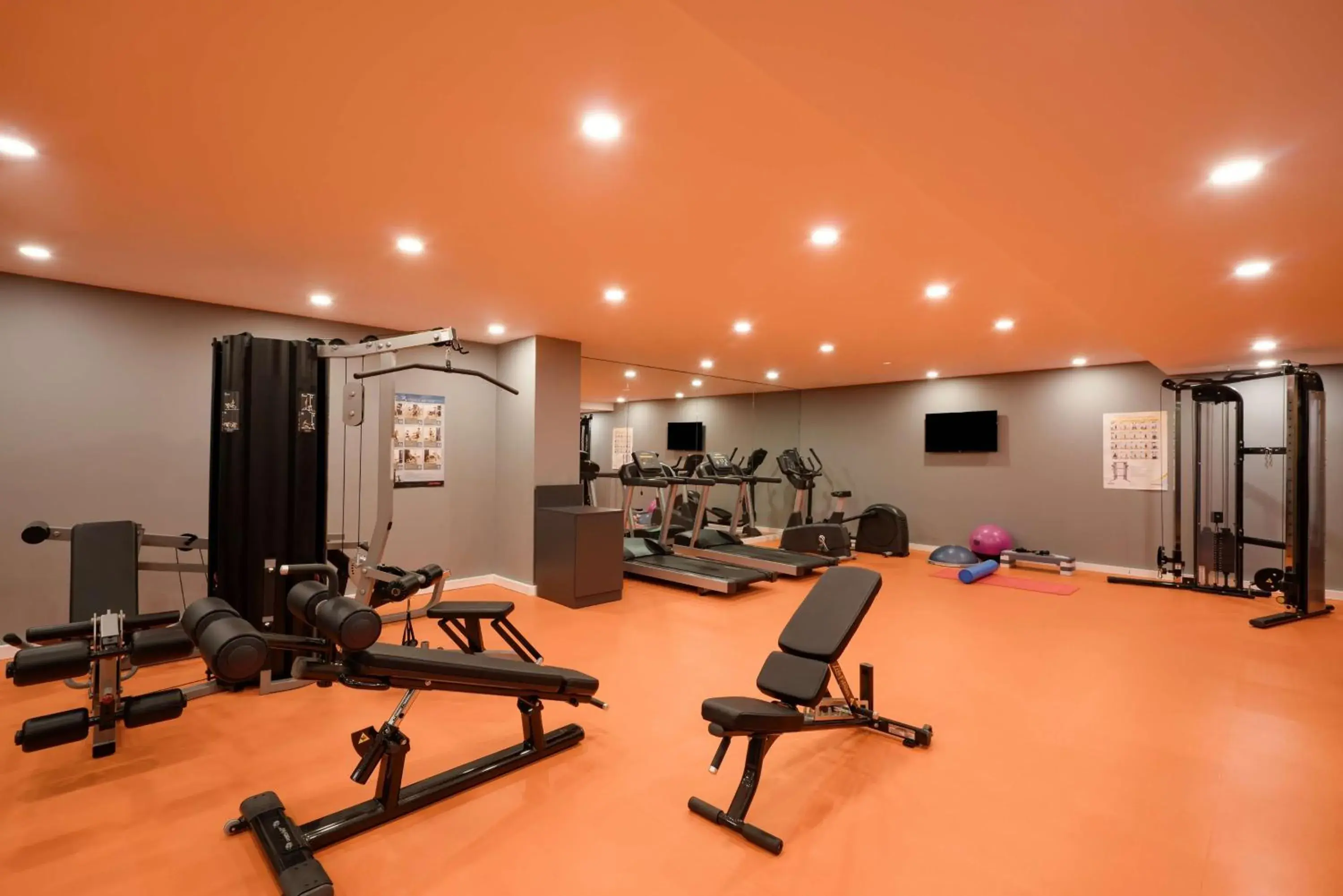 Spa and wellness centre/facilities in Park Inn by Radisson Istanbul Atasehir Spa and wellness centre/facilities in Park Inn by Radisson Istanbul Atasehir
