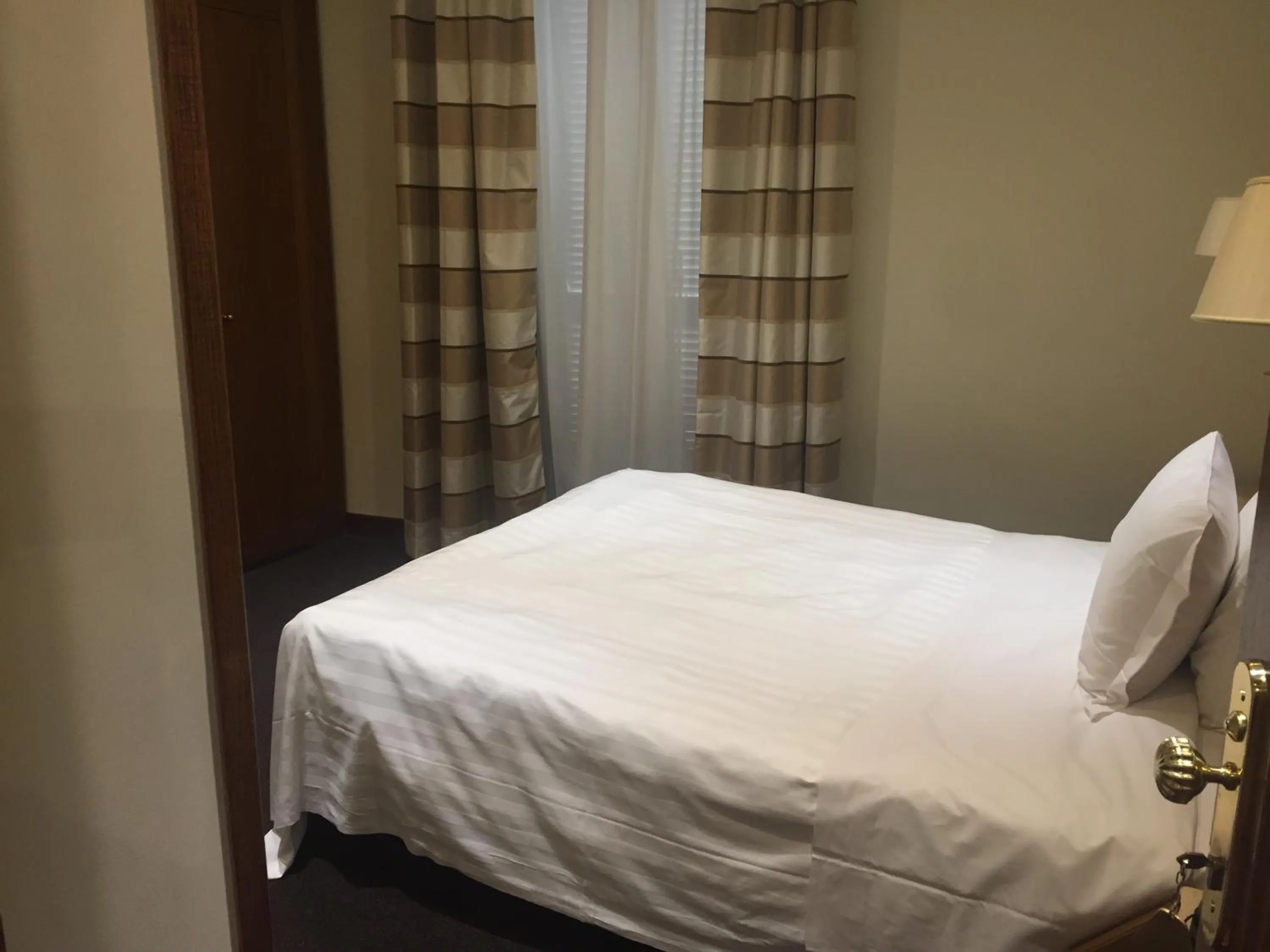 Bedroom, Bed in Hotel Albergo Santa Chiara