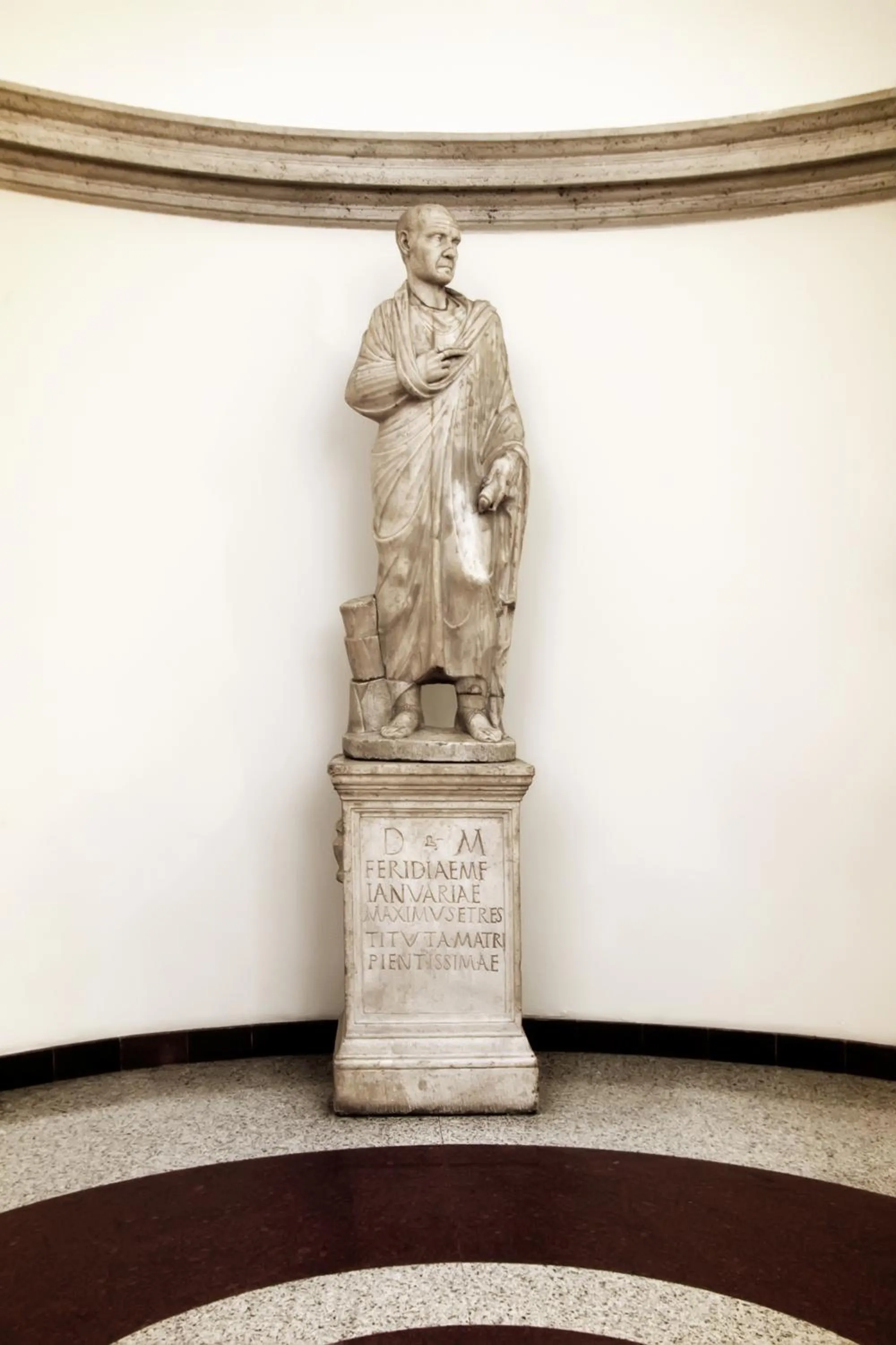 Decorative detail in Hotel Albergo Santa Chiara