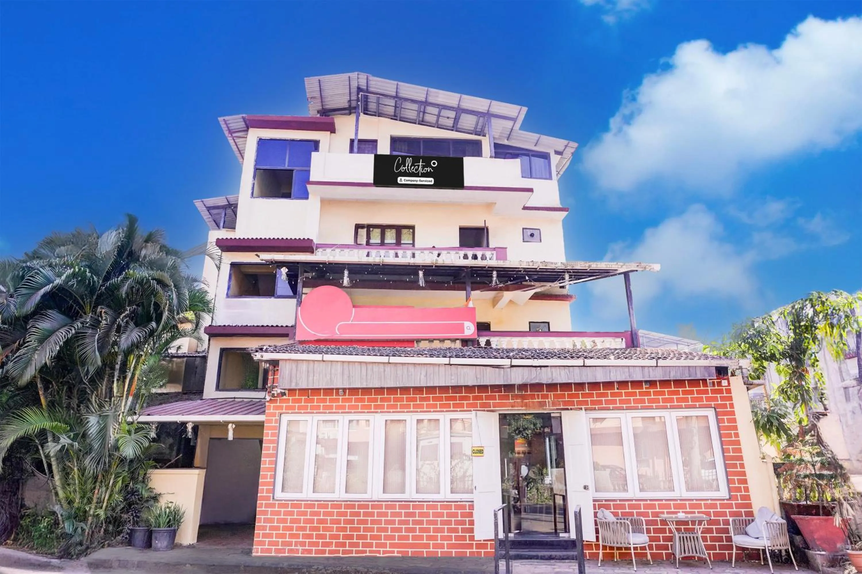 Facade/entrance in Super Collection O Panjim Near Miramar Beach