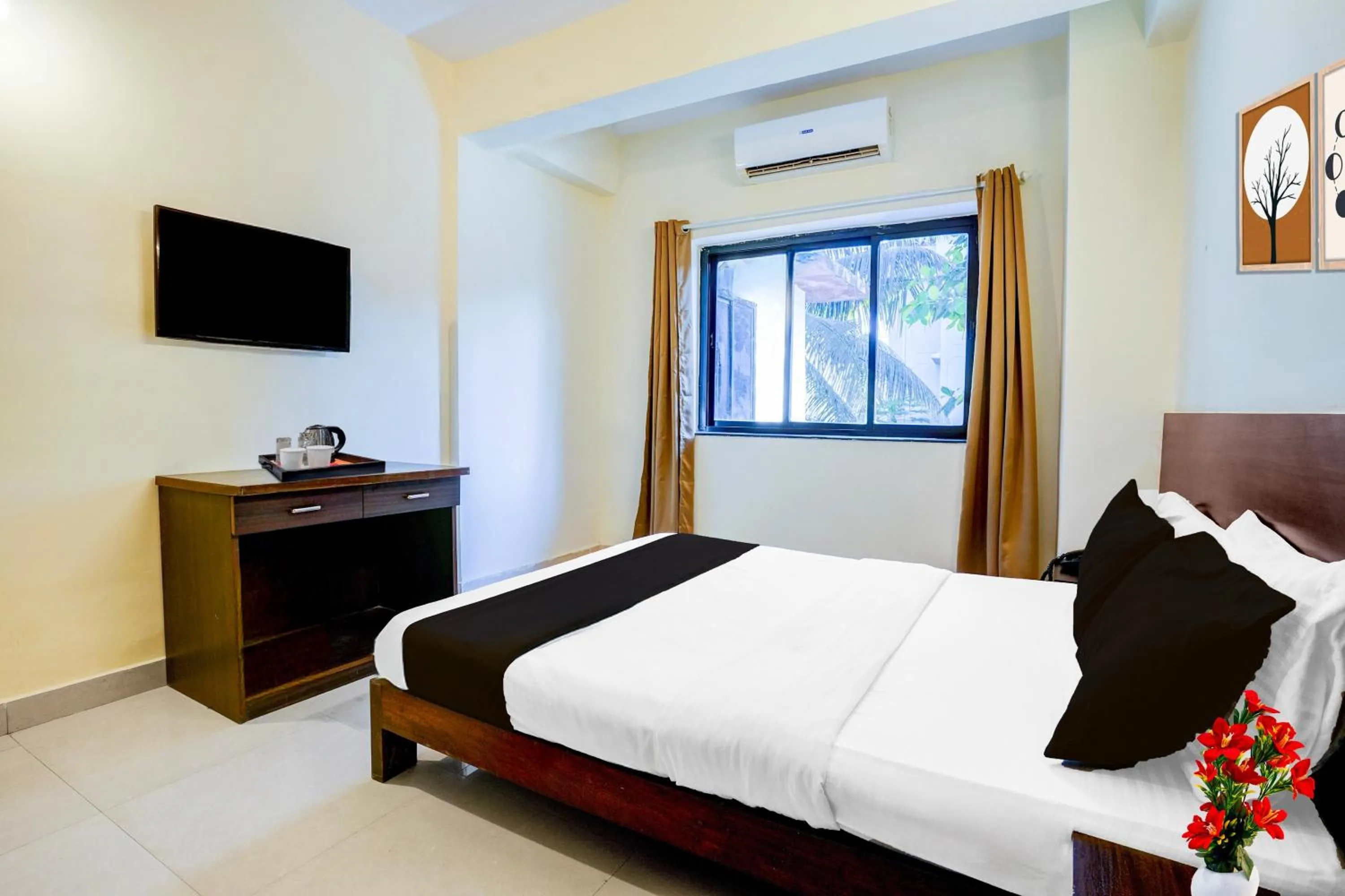 Bedroom, Bed in Super Collection O Panjim Near Miramar Beach