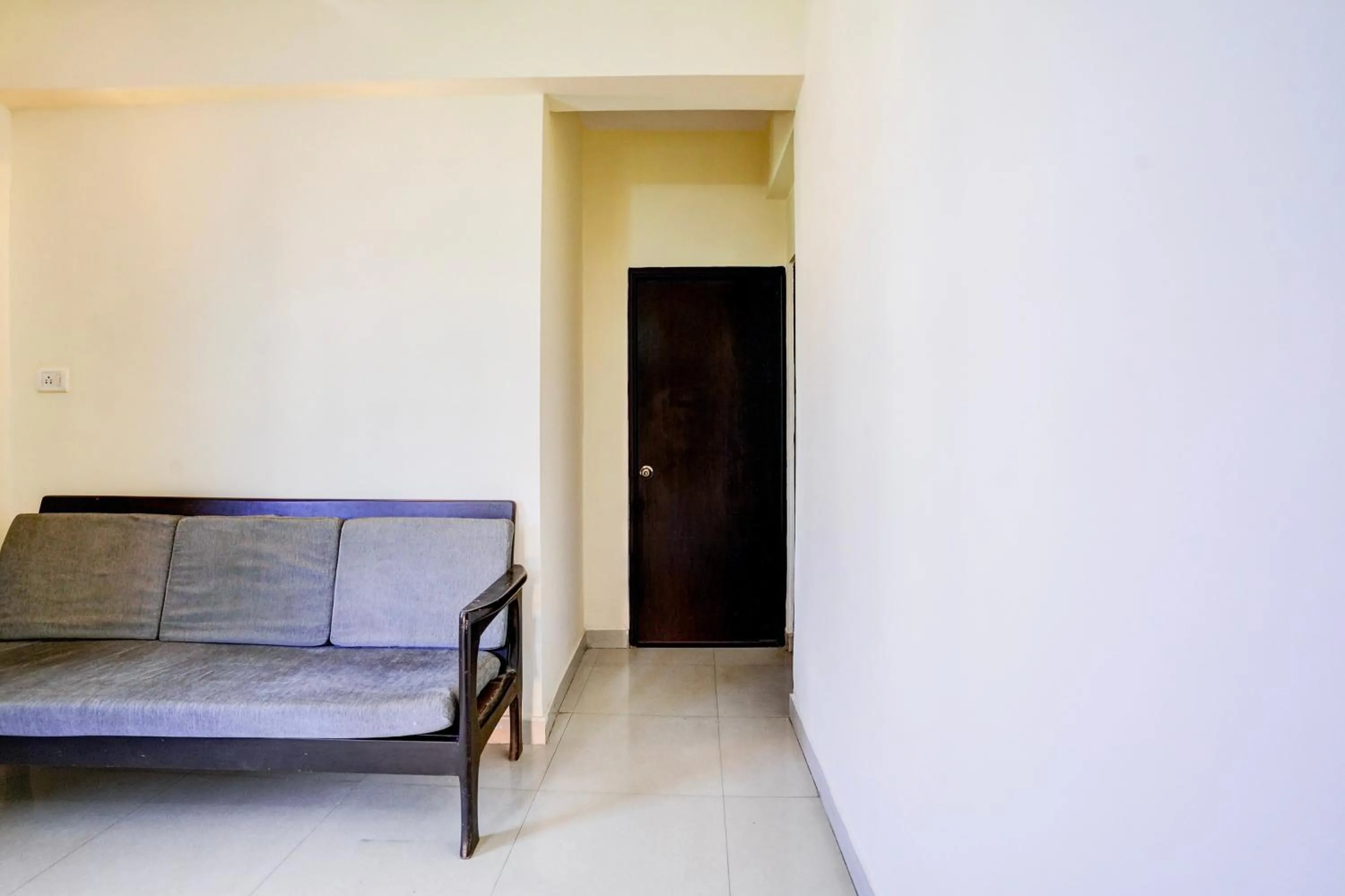 Lobby or reception in Super Collection O Panjim Near Miramar Beach