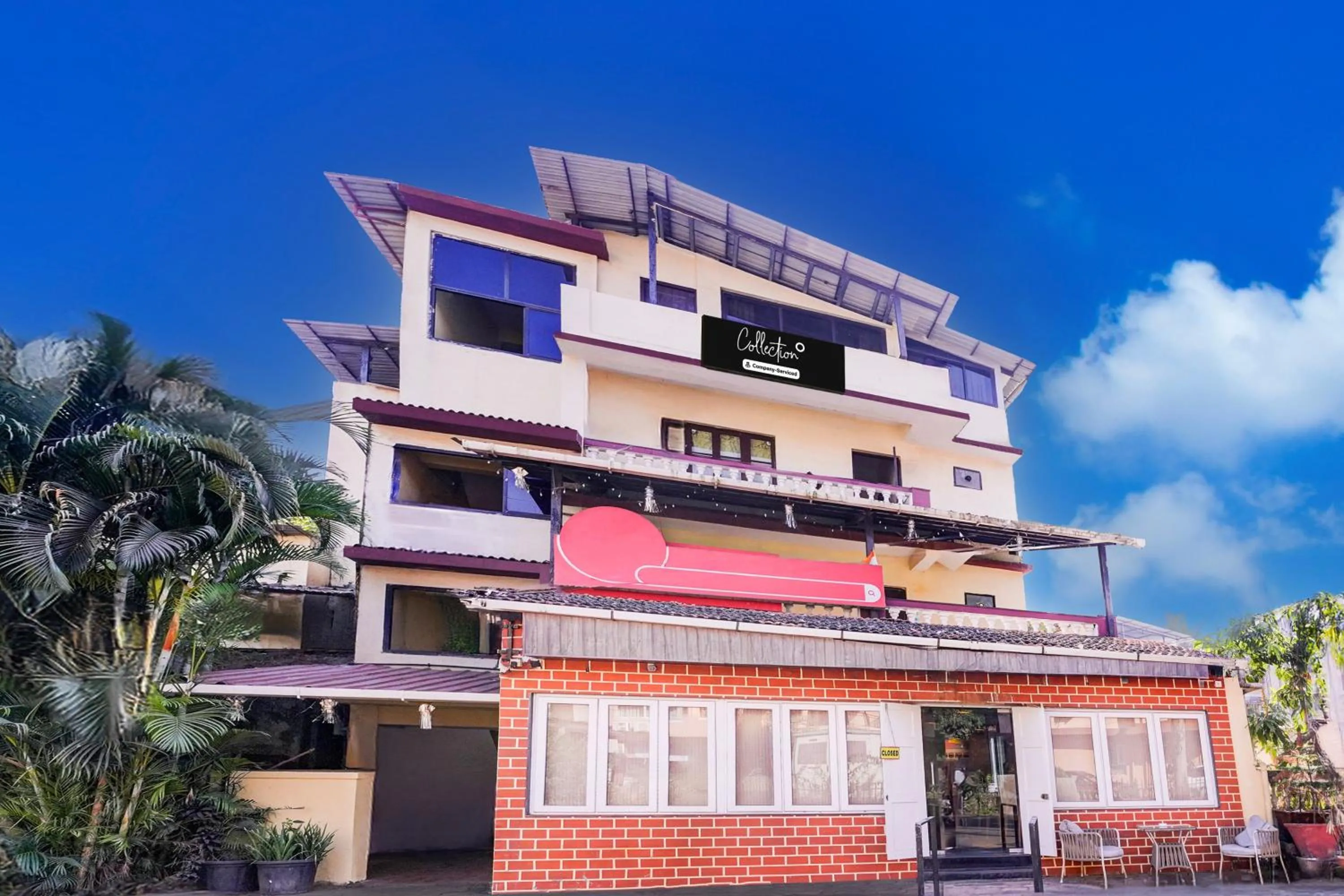 Facade/entrance in Super Collection O Panjim Near Miramar Beach