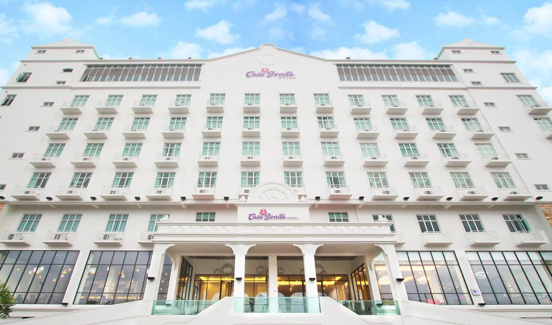 Property building in Casa Bonita Hotel