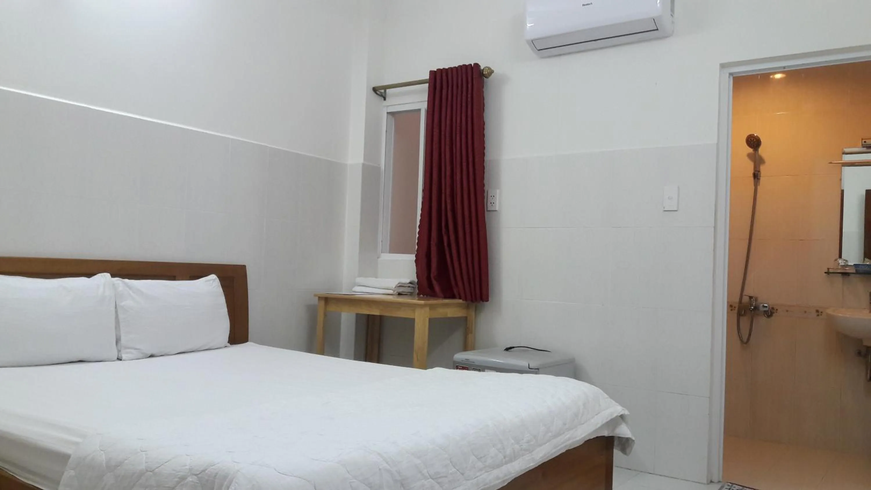 Bed in Sai Gon River Hotel