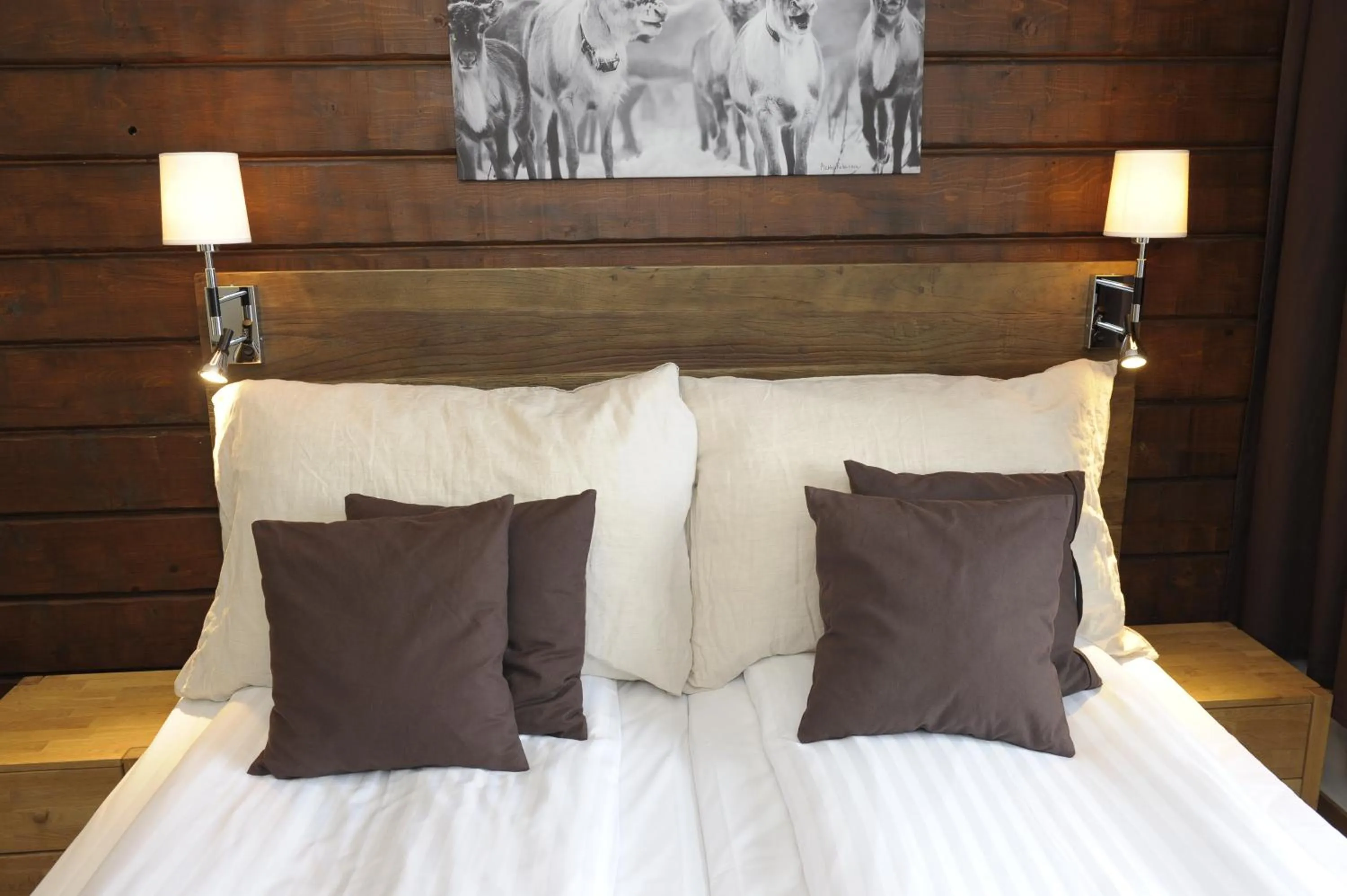 Bed in Eriksgårdens Fjällhotell