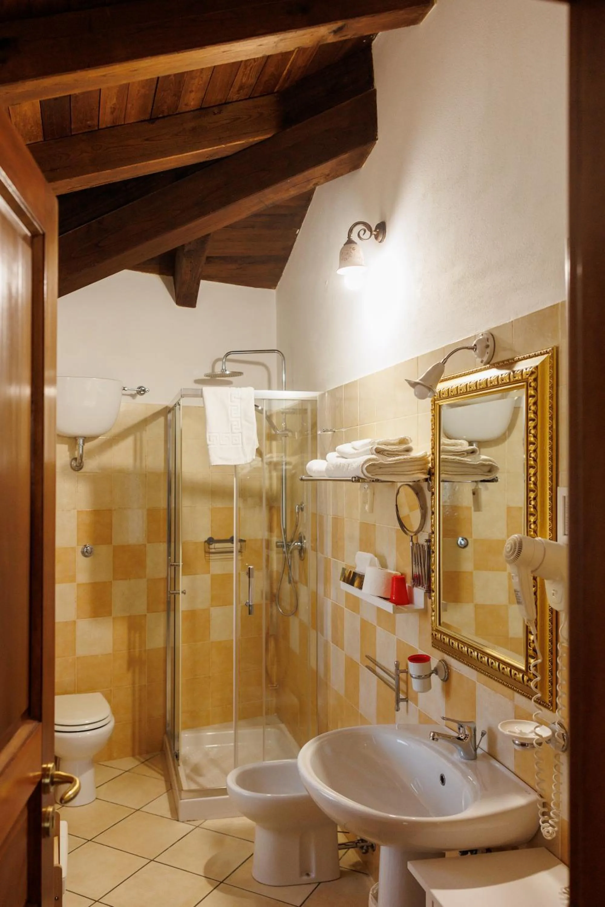 Bathroom in B&B Vicidomini