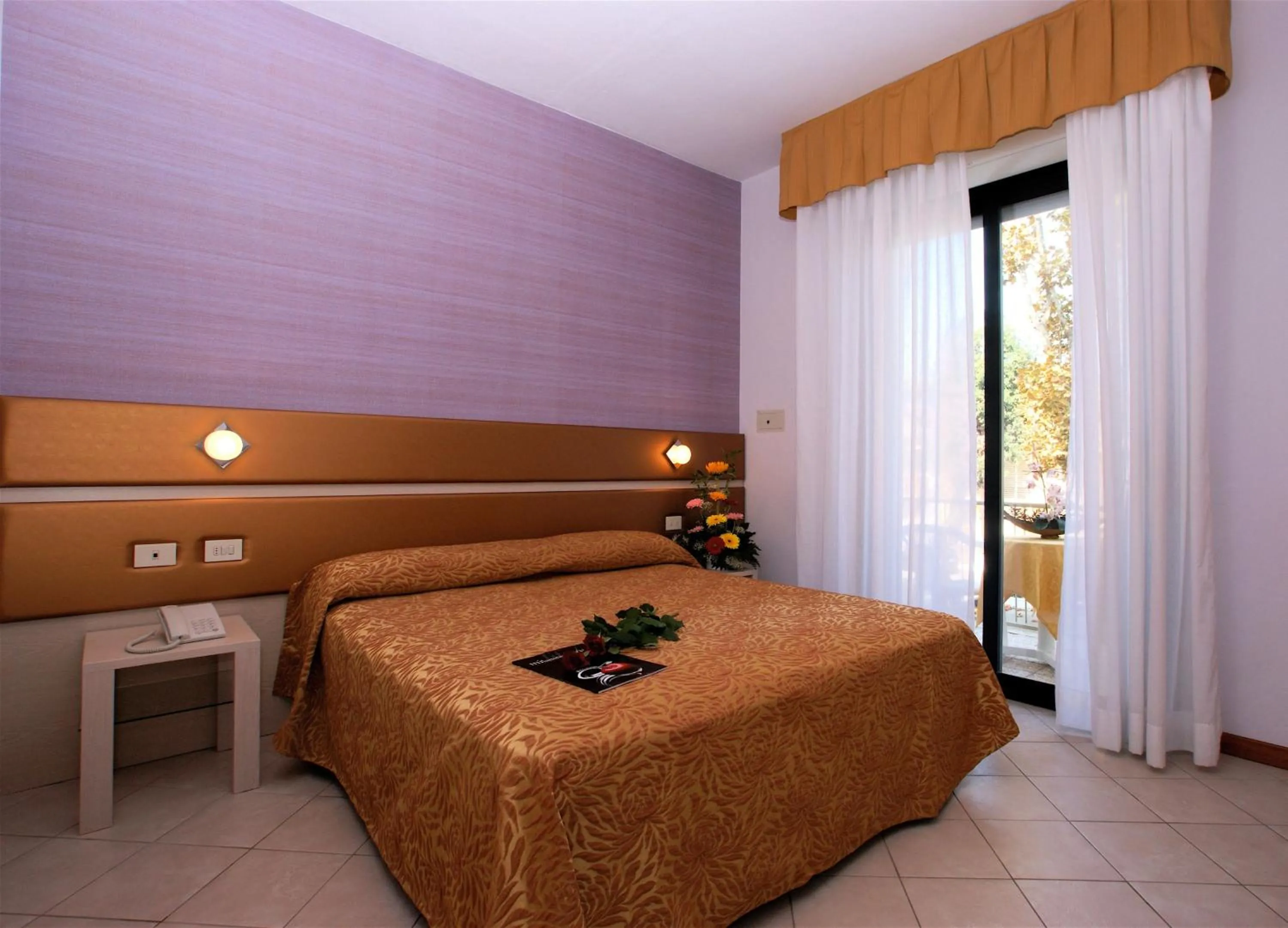 Bedroom, Bed in Hotel Athena