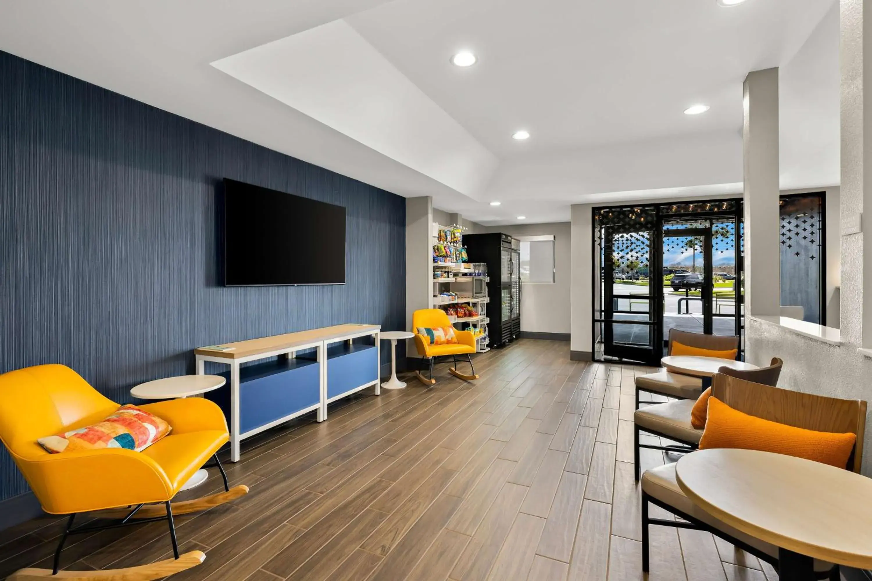 Lobby or reception in Spark By Hilton Tifton Lobby or reception in Spark By Hilton Tifton