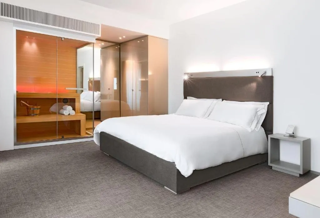 Sauna, Bed in Dilman Luxury Stay