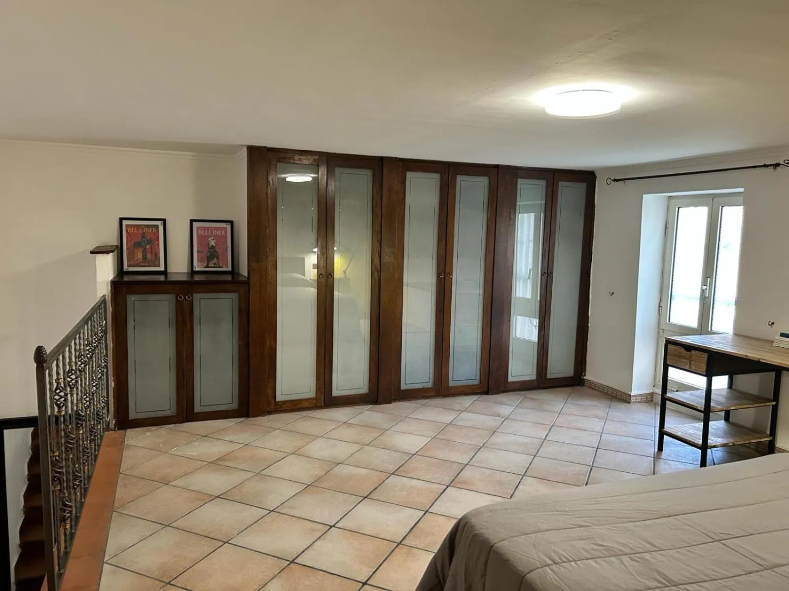 Photo of the whole room in B&b Next Stop Napoli