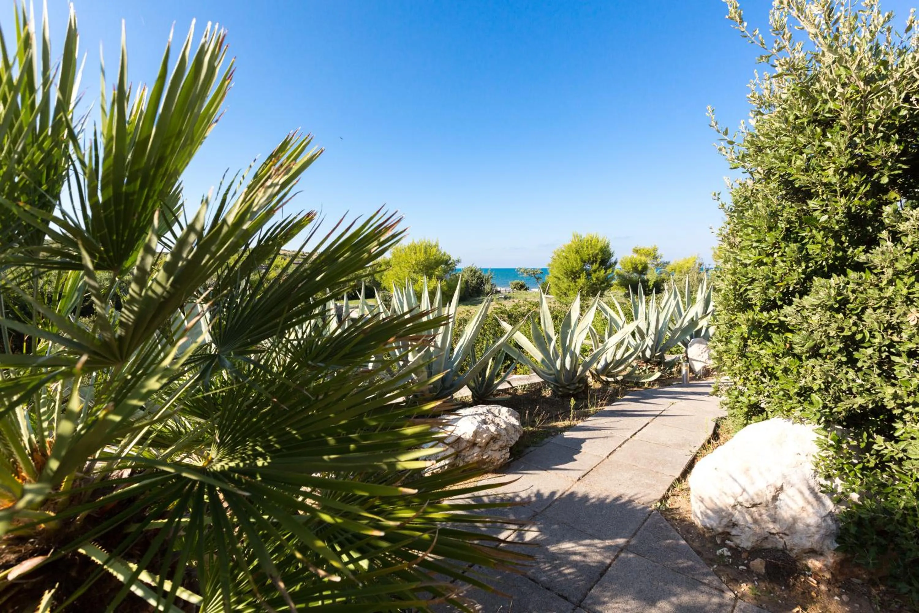 Garden in Valtur Baia del Gusmay Beach Resort