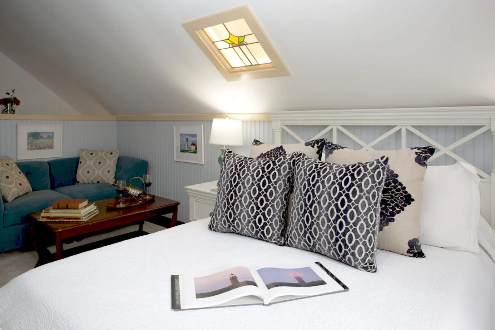 Bed in Queen Anne Inn