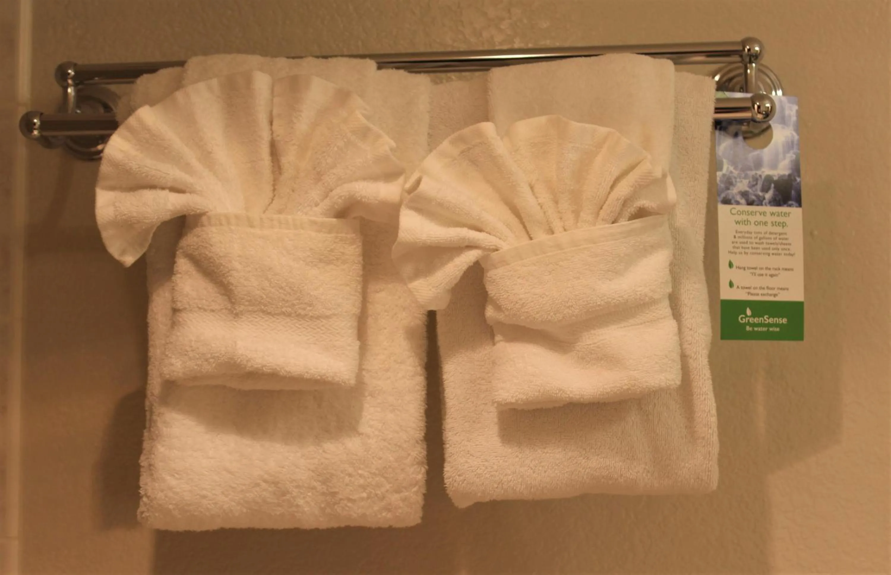 Decorative detail in Cozy Inn