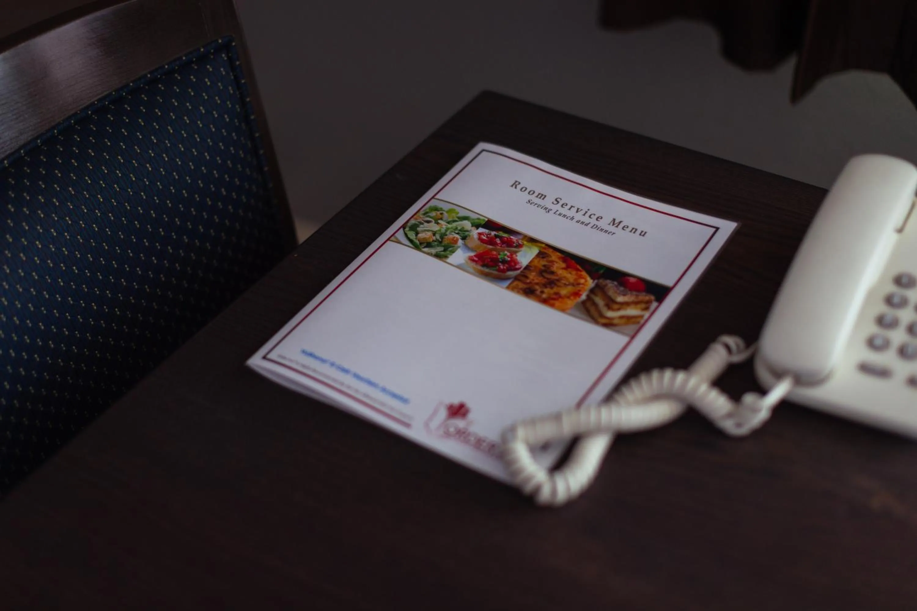 Food and drinks in Cozy Inn