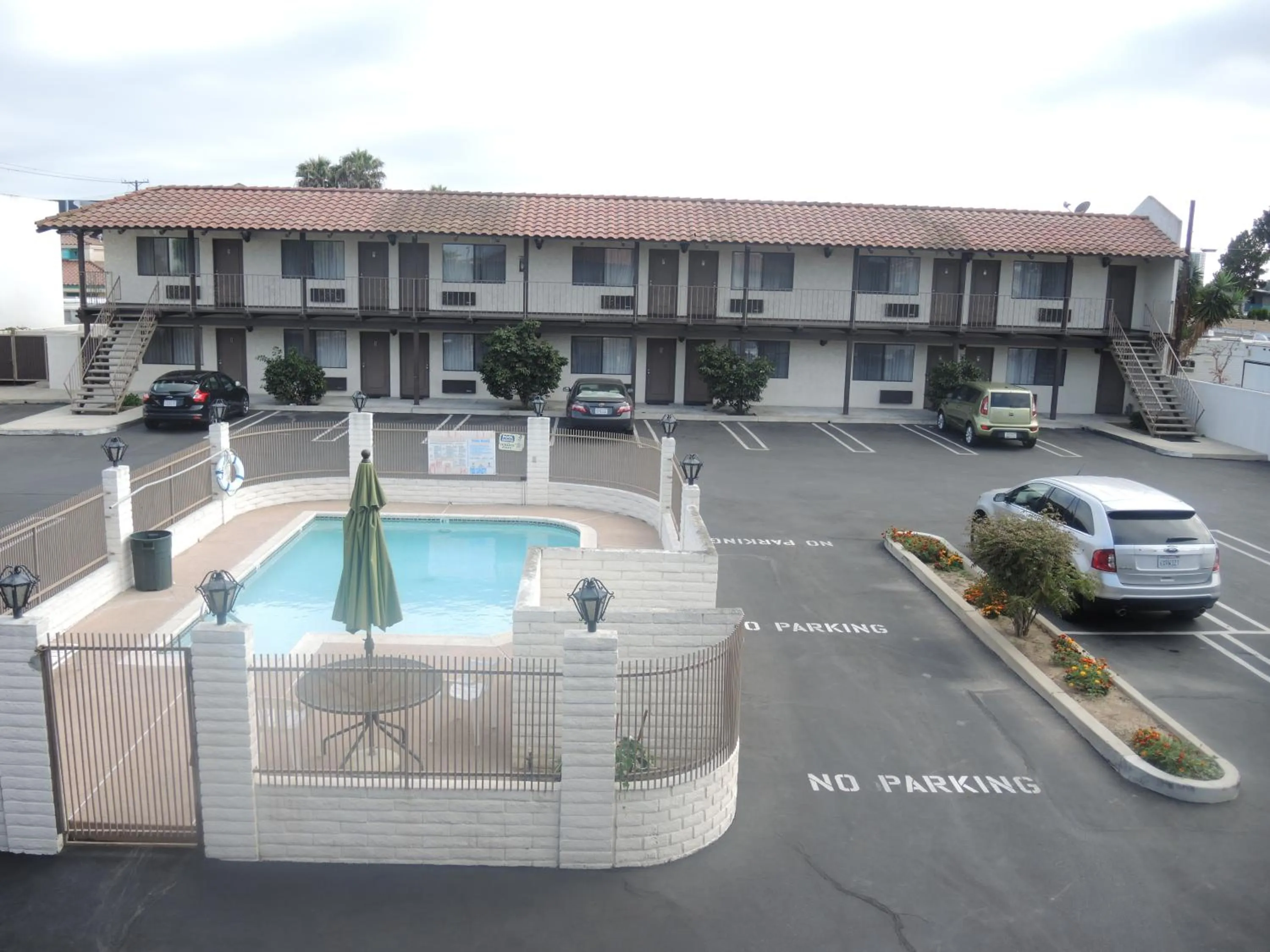 Area and facilities in Cozy Inn