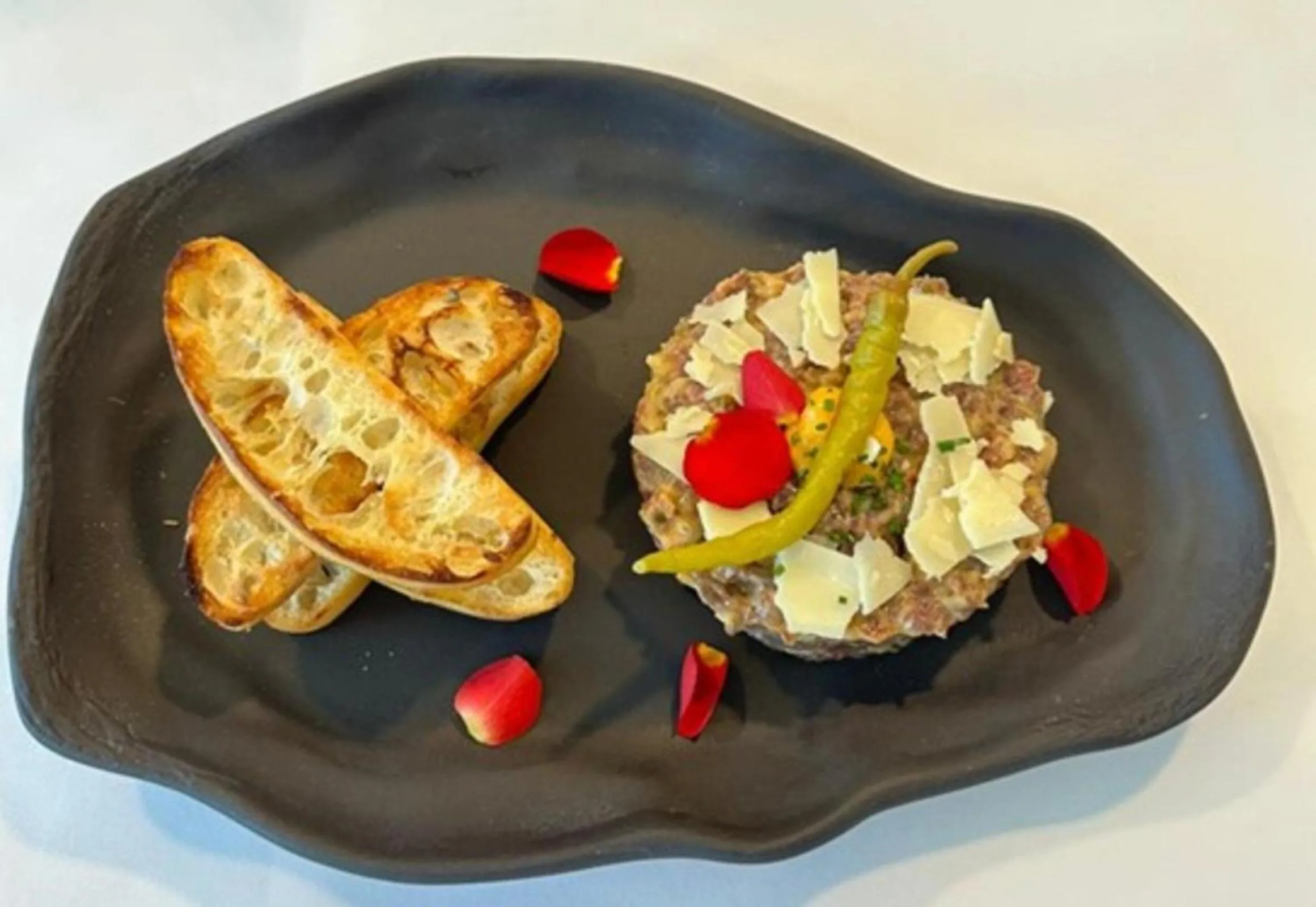 Restaurant/places to eat in Hotel Crowne Plaza Madrid Airport